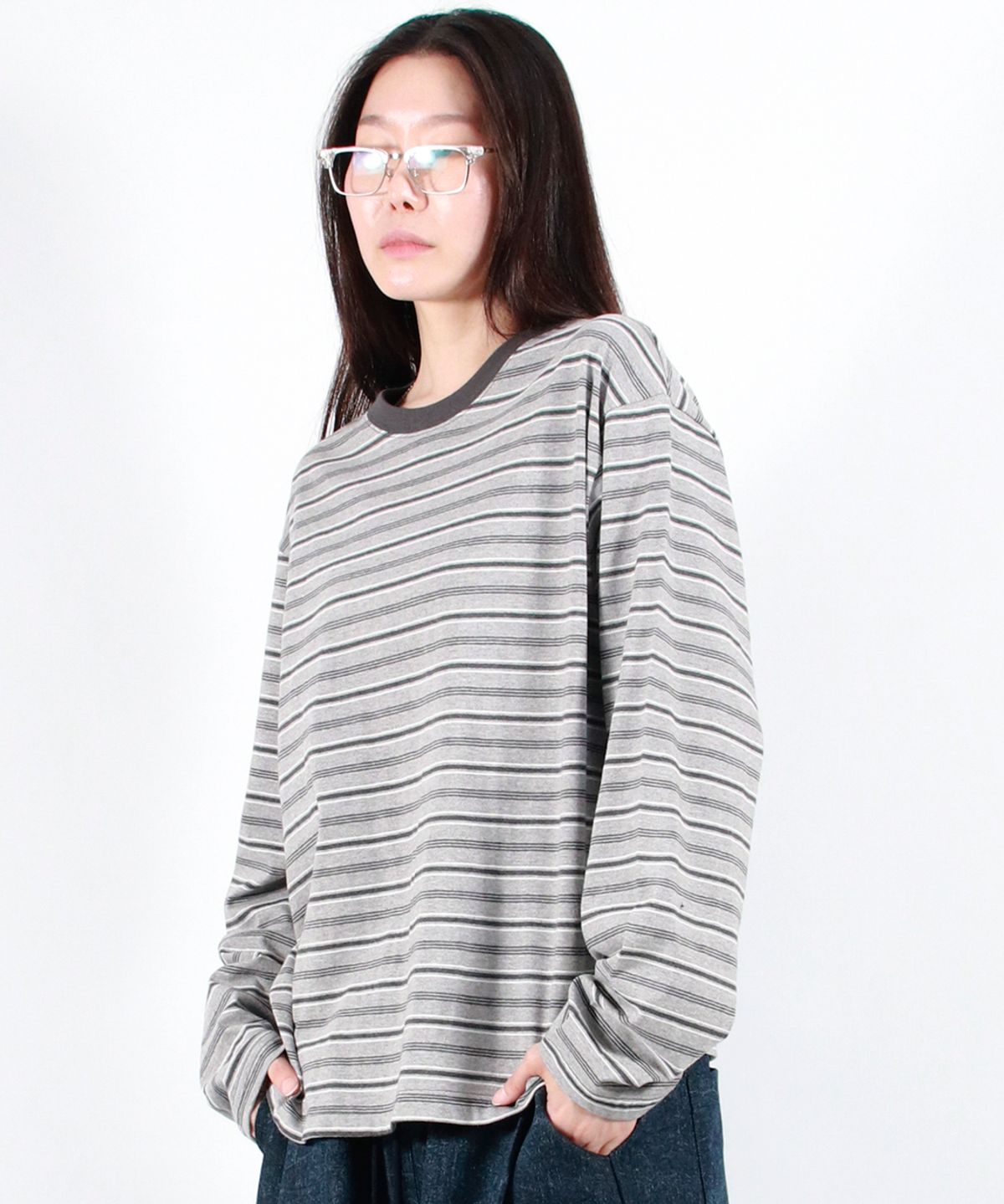 드마크(DEMARC) MULTI STRIPE LONG SLEEVE TEE - Gray
