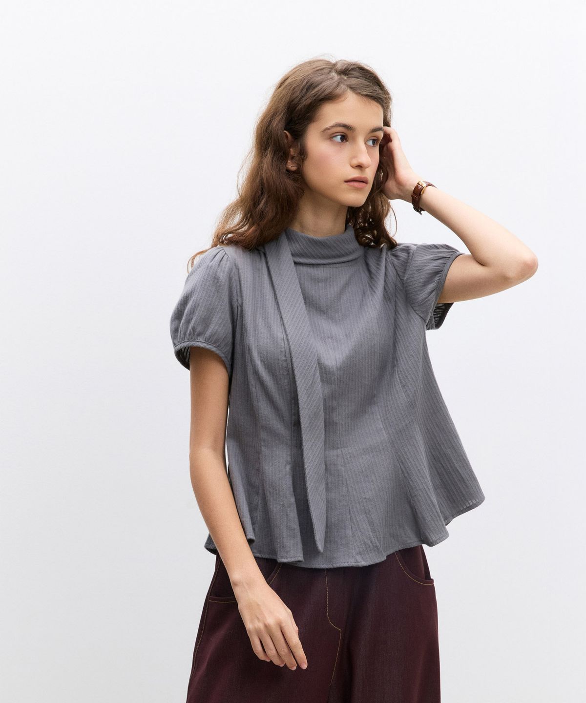 리리수(LILISU) Bree Blouse / Charcoal