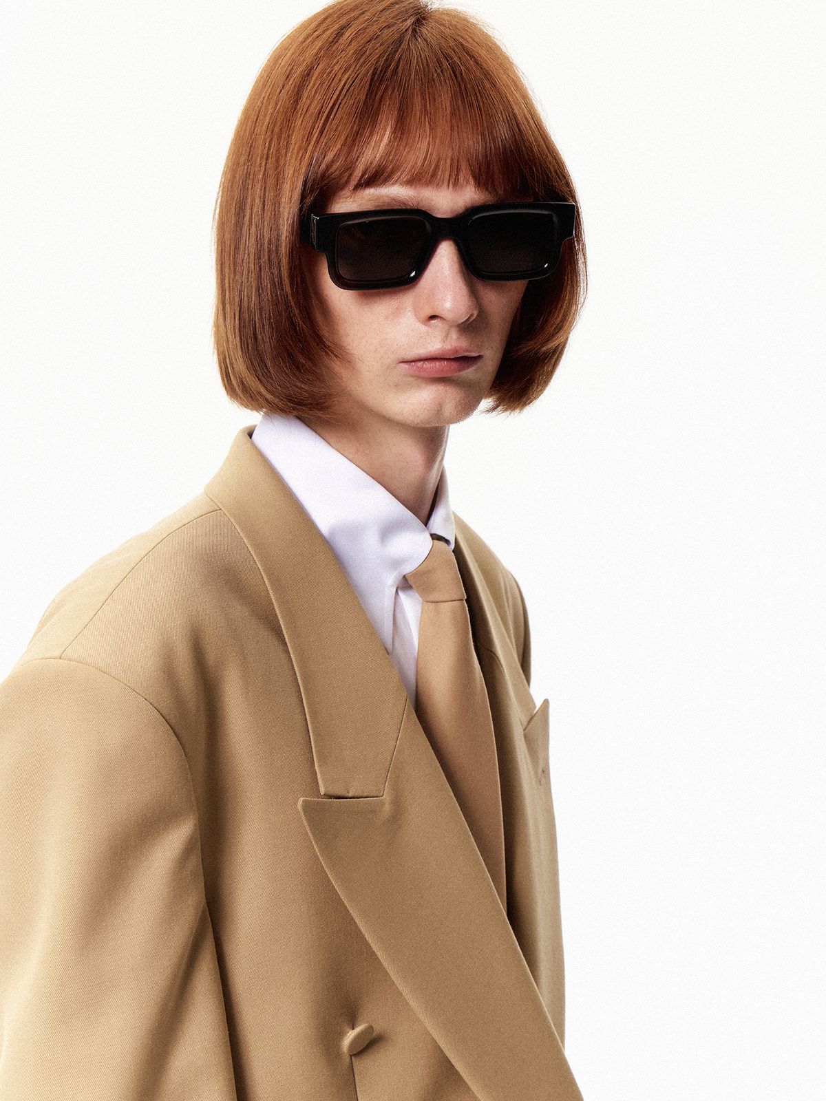 쿠르베(COURBE) Double Breasted Blazer (Beige)