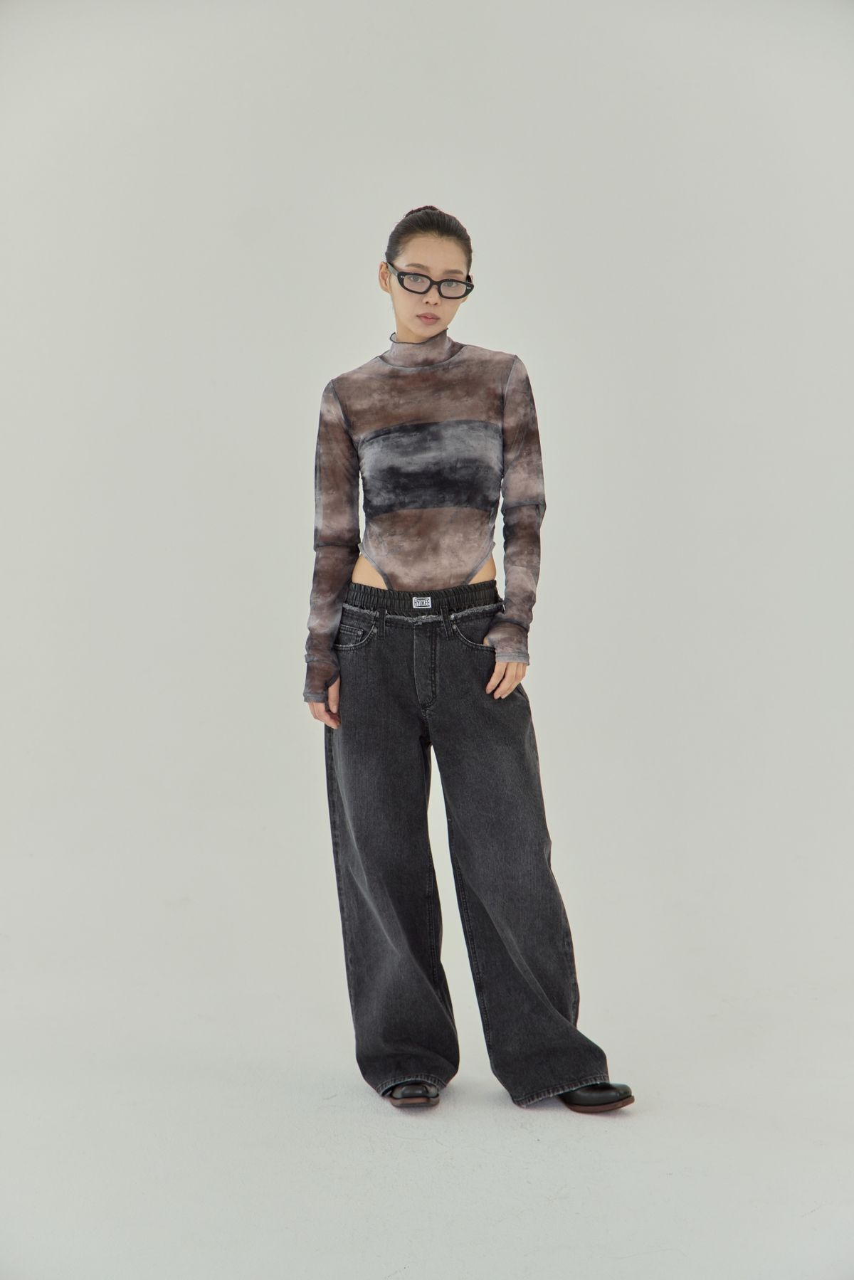 노 엑스트라 터치(NO EXTRA TOUCH) Sheer Moss Printed Tee / 25FWTS005CH