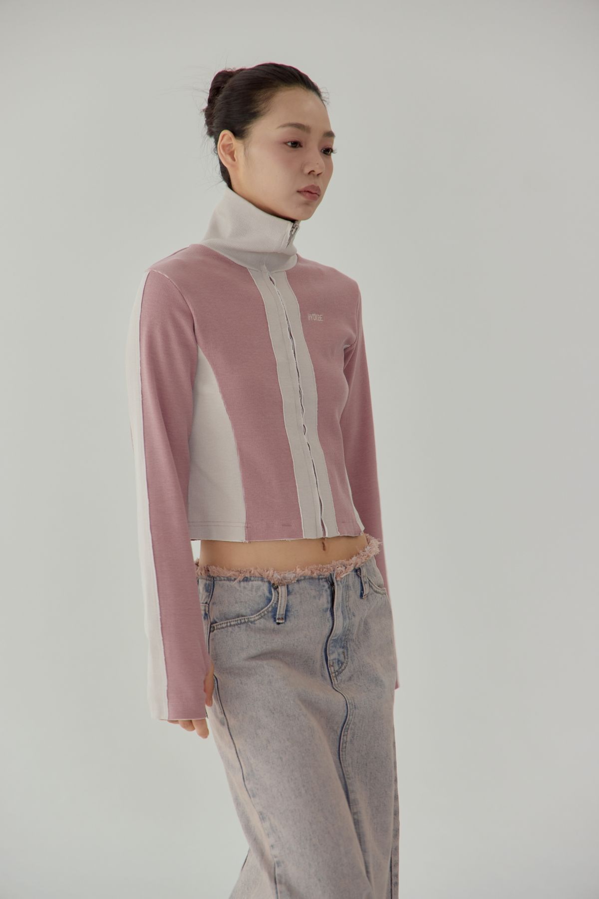 노 엑스트라 터치(NO EXTRA TOUCH) Track Zip-up (Pale Pink) / 25FWTS003PI
