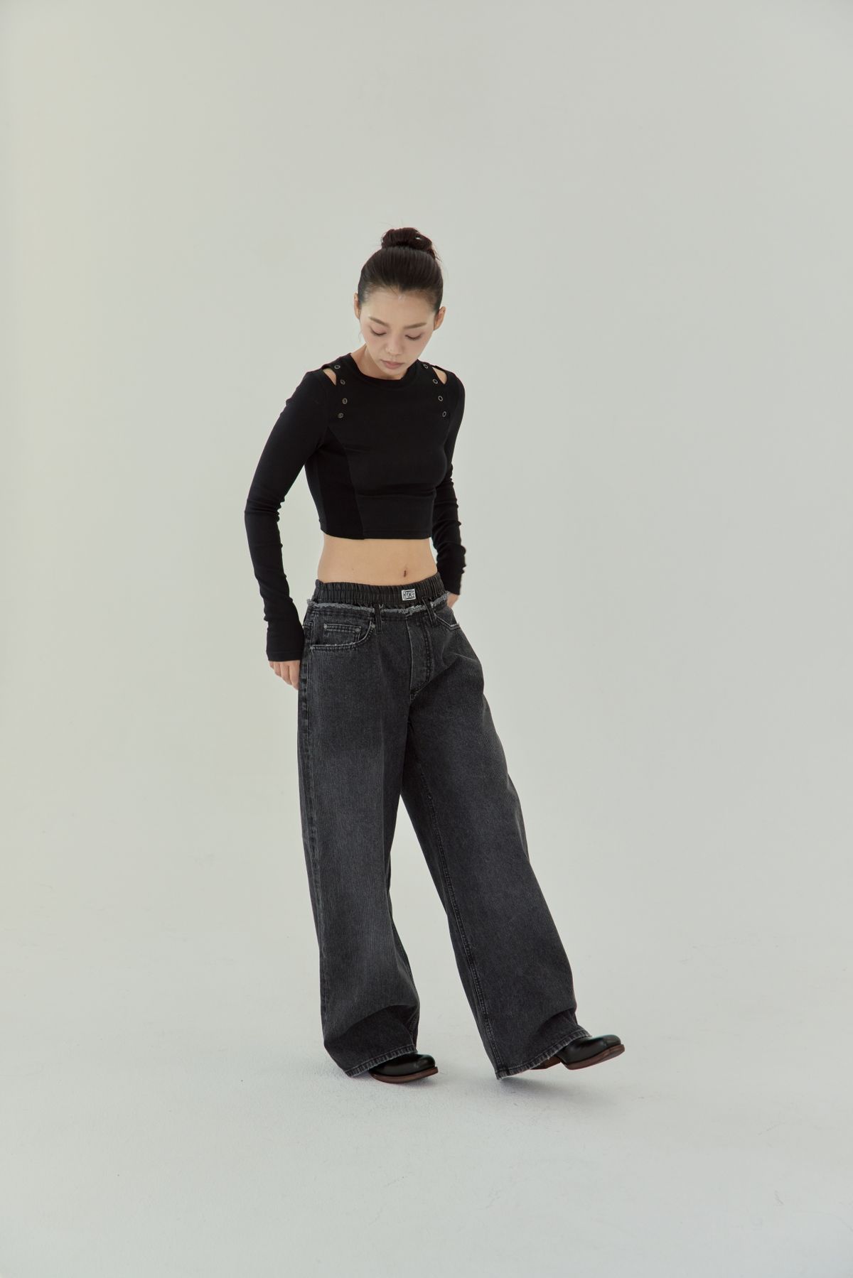 노 엑스트라 터치(NO EXTRA TOUCH) Leather Trunk Pants / 25FWPT002BK