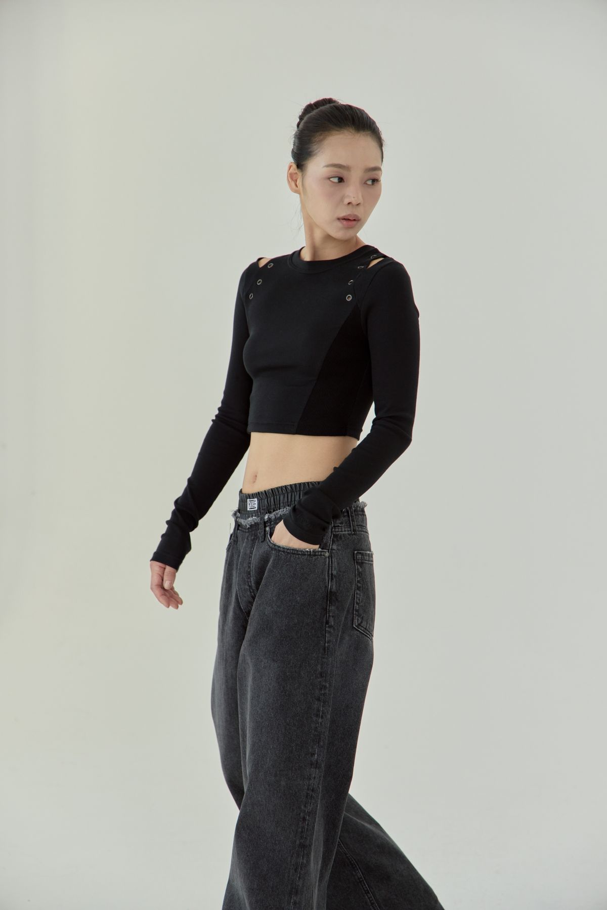 노 엑스트라 터치(NO EXTRA TOUCH) Leather Trunk Pants / 25FWPT002BK