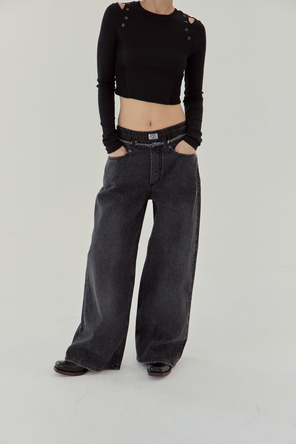 노 엑스트라 터치(NO EXTRA TOUCH) Leather Trunk Pants / 25FWPT002BK
