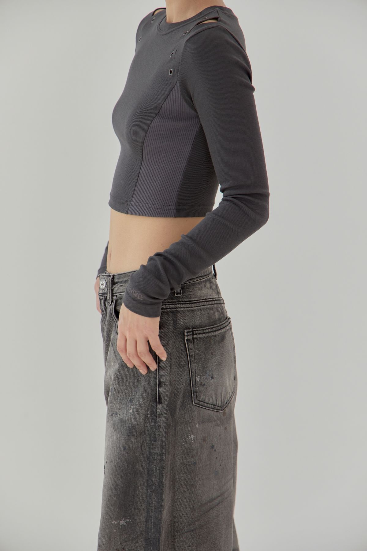 노 엑스트라 터치(NO EXTRA TOUCH) Dirty Detail Black Denim / 25FWPT005BK
