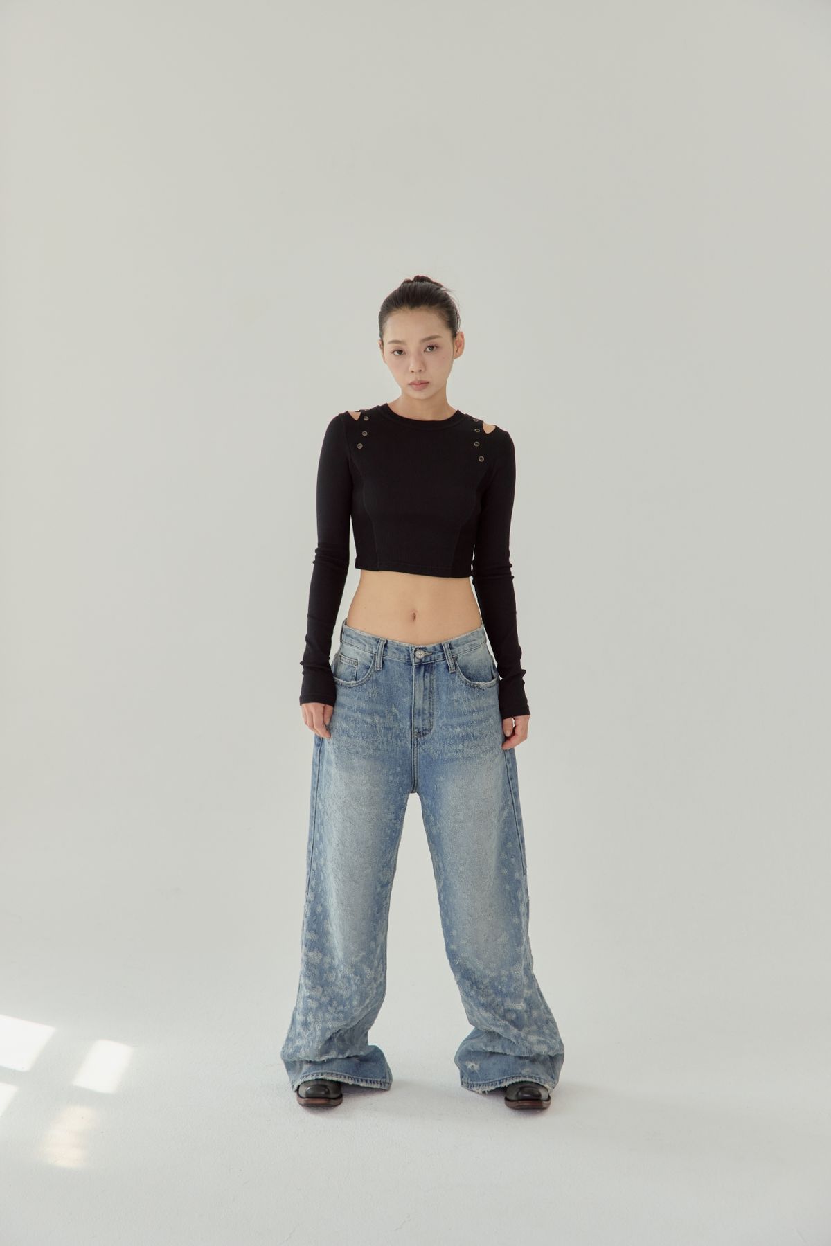 노 엑스트라 터치(NO EXTRA TOUCH) Jacquard Destroyed Denim / 25FWPT003BL