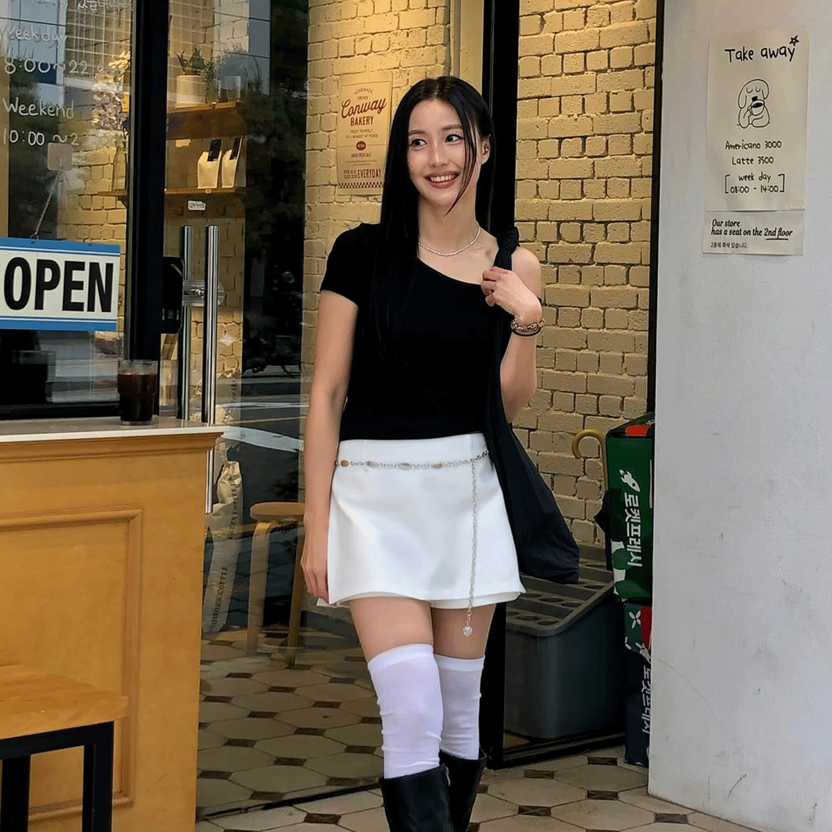 메종드유(MAISONDEU) 티모 리지 숄더백_Black