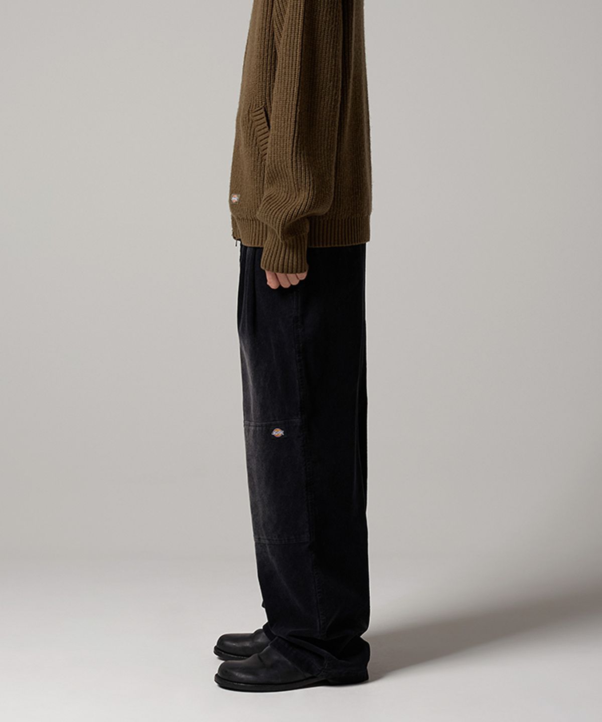 디키즈(DICKIES) 워시드 와이드 더블니 코듀로이 팬츠 Black