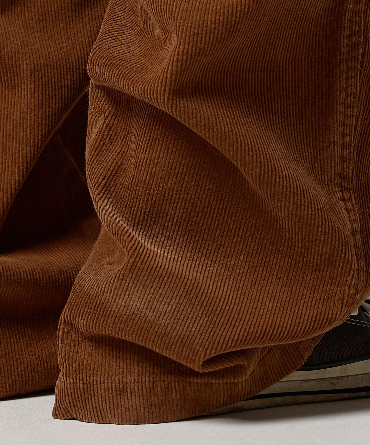 디키즈(DICKIES) 워시드 와이드 더블니 코듀로이 팬츠 Camel