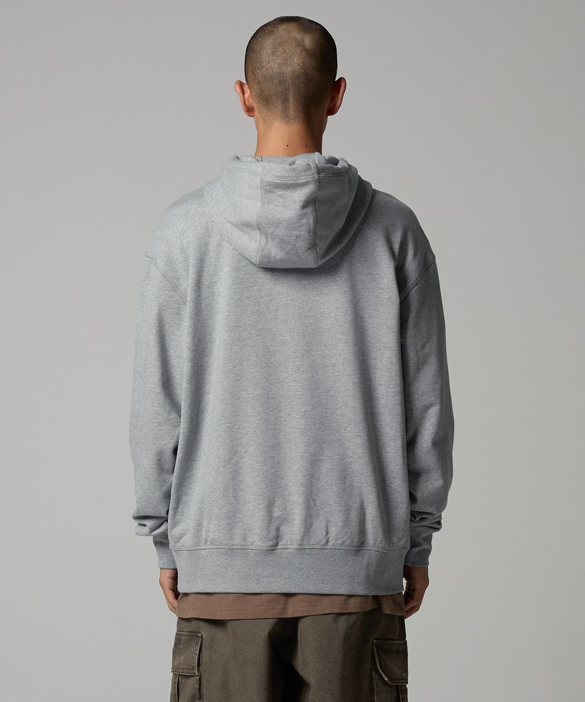 디키즈(DICKIES) 와펜 스몰 로고 후드티 Heather Grey