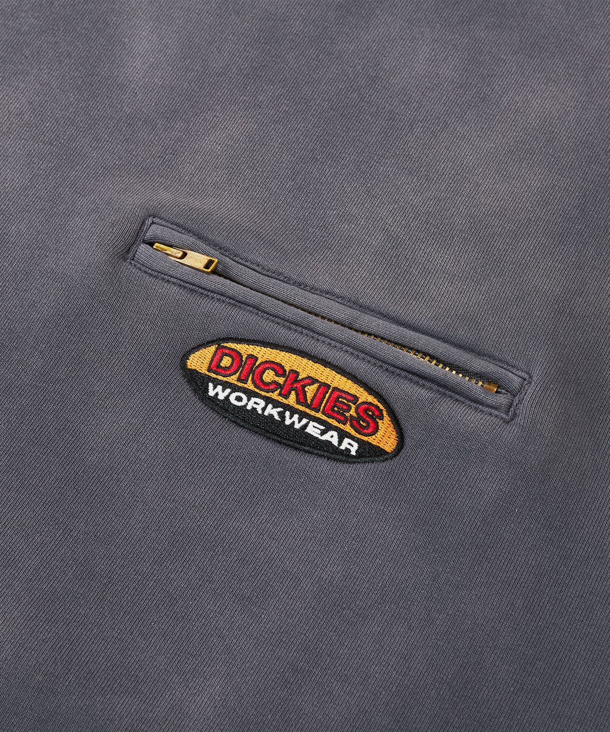 디키즈(DICKIES) [JP Capsule] 페이디드 워시드 크루넥 맨투맨 Charcoal