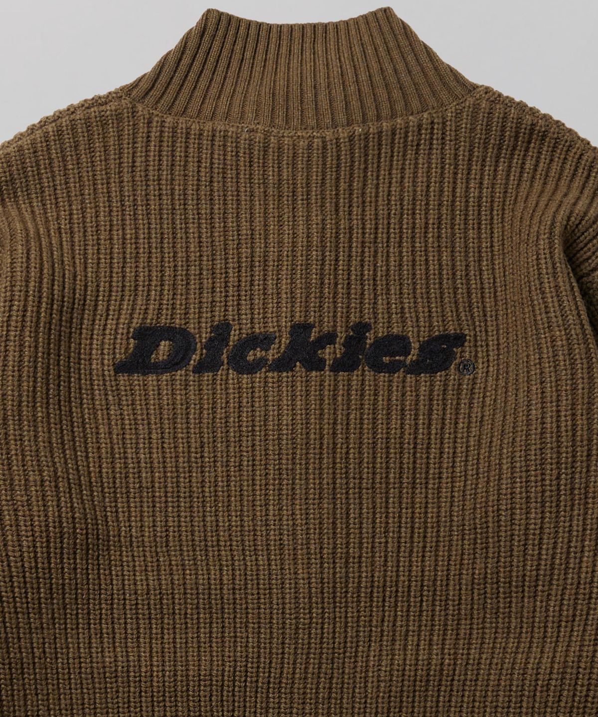 디키즈(DICKIES) 백 로고 풀집업 니트 Olive