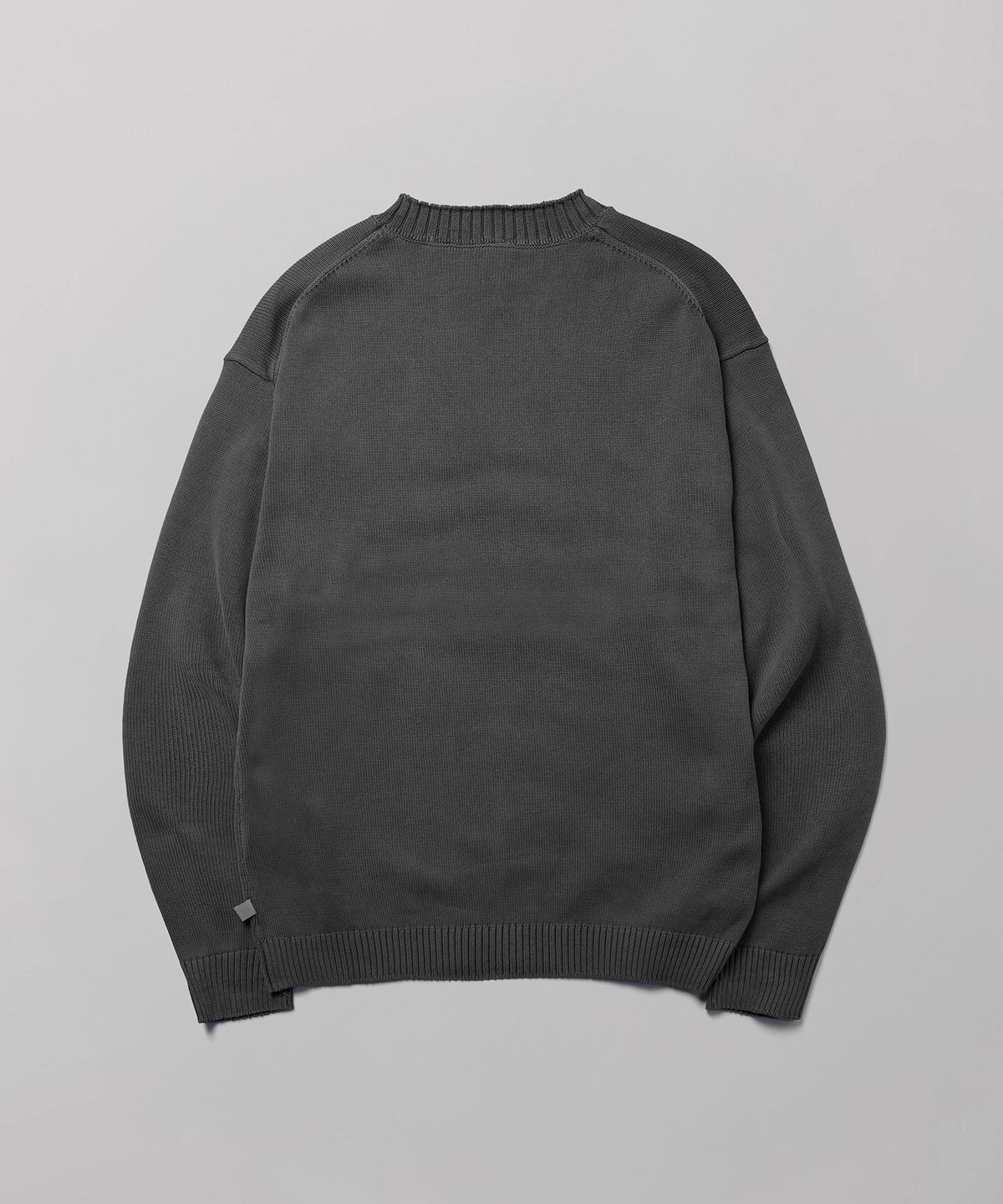 디키즈(DICKIES) 워시드 엠보스드 로고 니트 Charcoal
