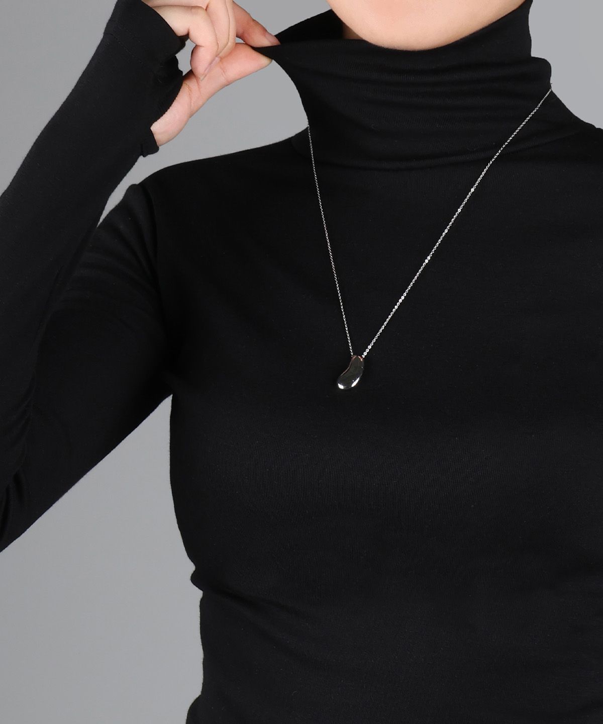 포더핏(FOR THE FIT) 터틀넥 기모 워머 긴팔티_블랙