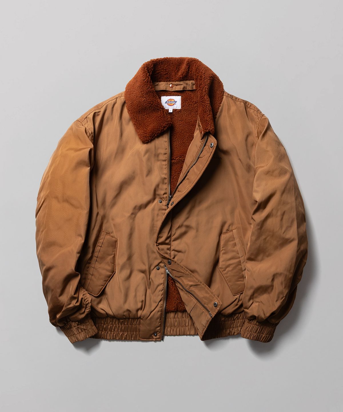 디키즈(DICKIES) 나일론 시어링 봄버 재킷 Camel