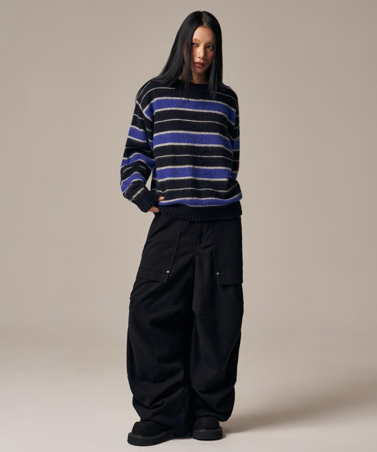 아이돈워너셀(IDWS) Vector Stripe Mohair Knit Black