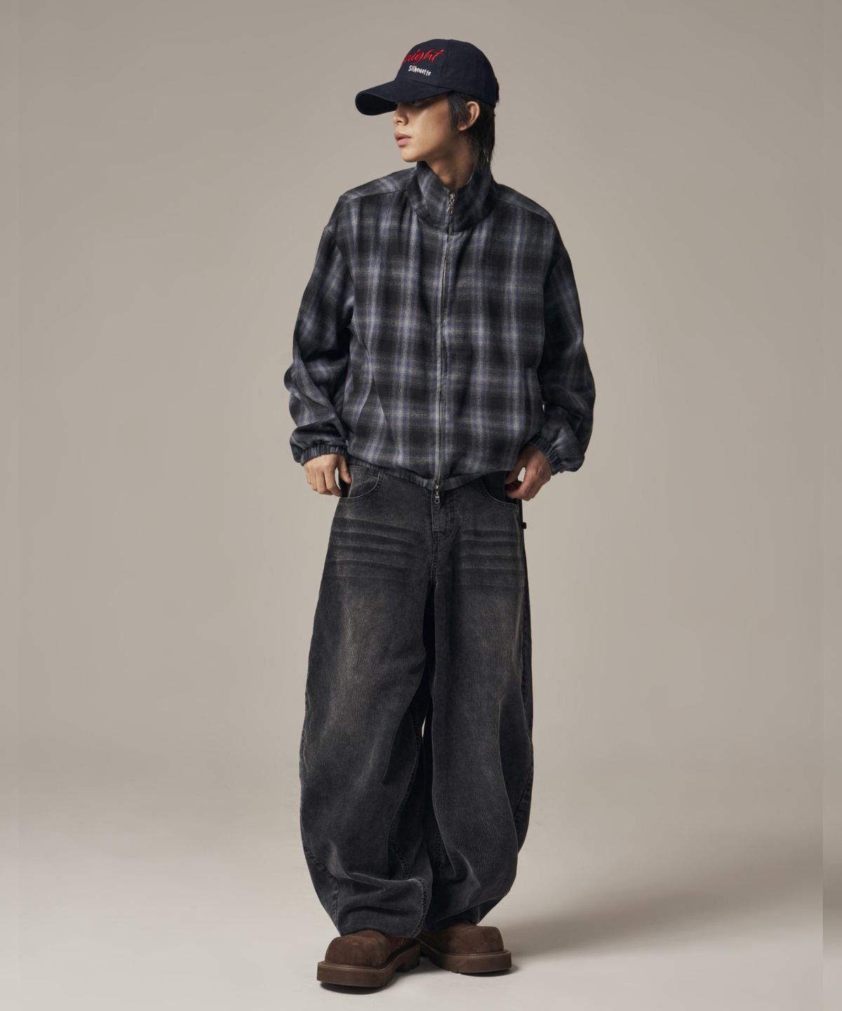 아이돈워너셀(IDWS) Viego Corduroy Balloon Pants Black