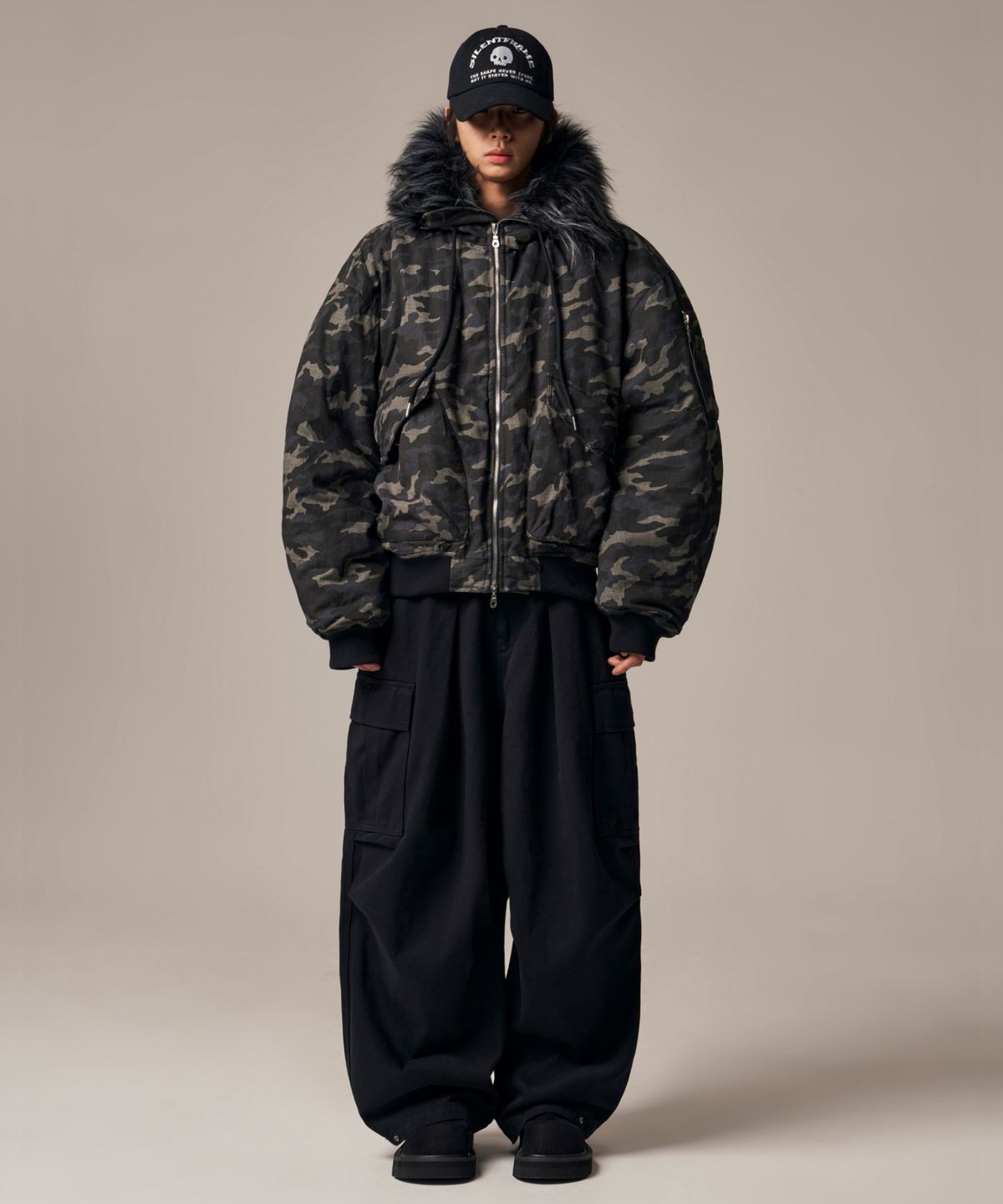 아이돈워너셀(IDWS) Titan Cargo Balloon Pants Black