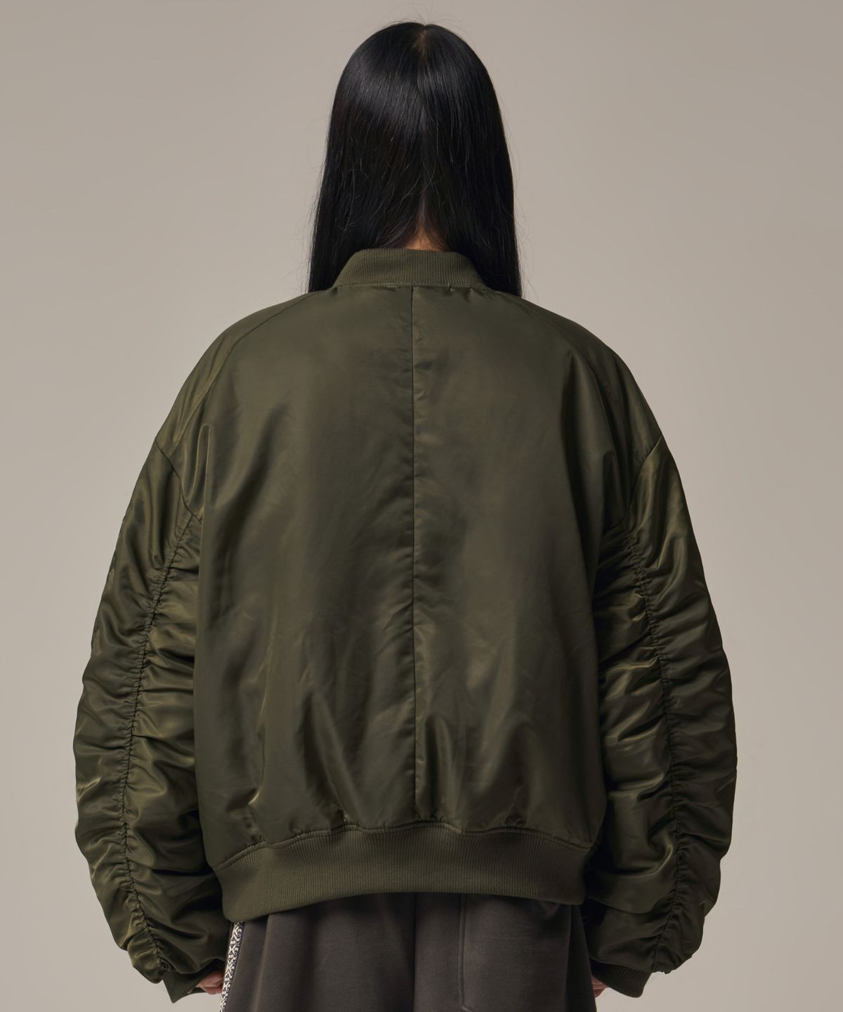 아이돈워너셀(IDWS) Plane Shirring Ma-1 Khaki