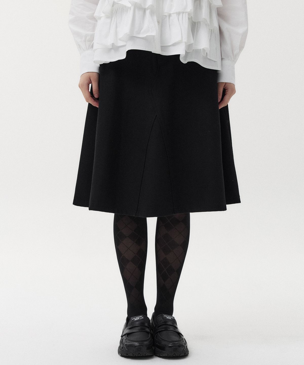 오헤시오(OHESHIO) WOOL TWILL A-LINE SKIRT, BLACK