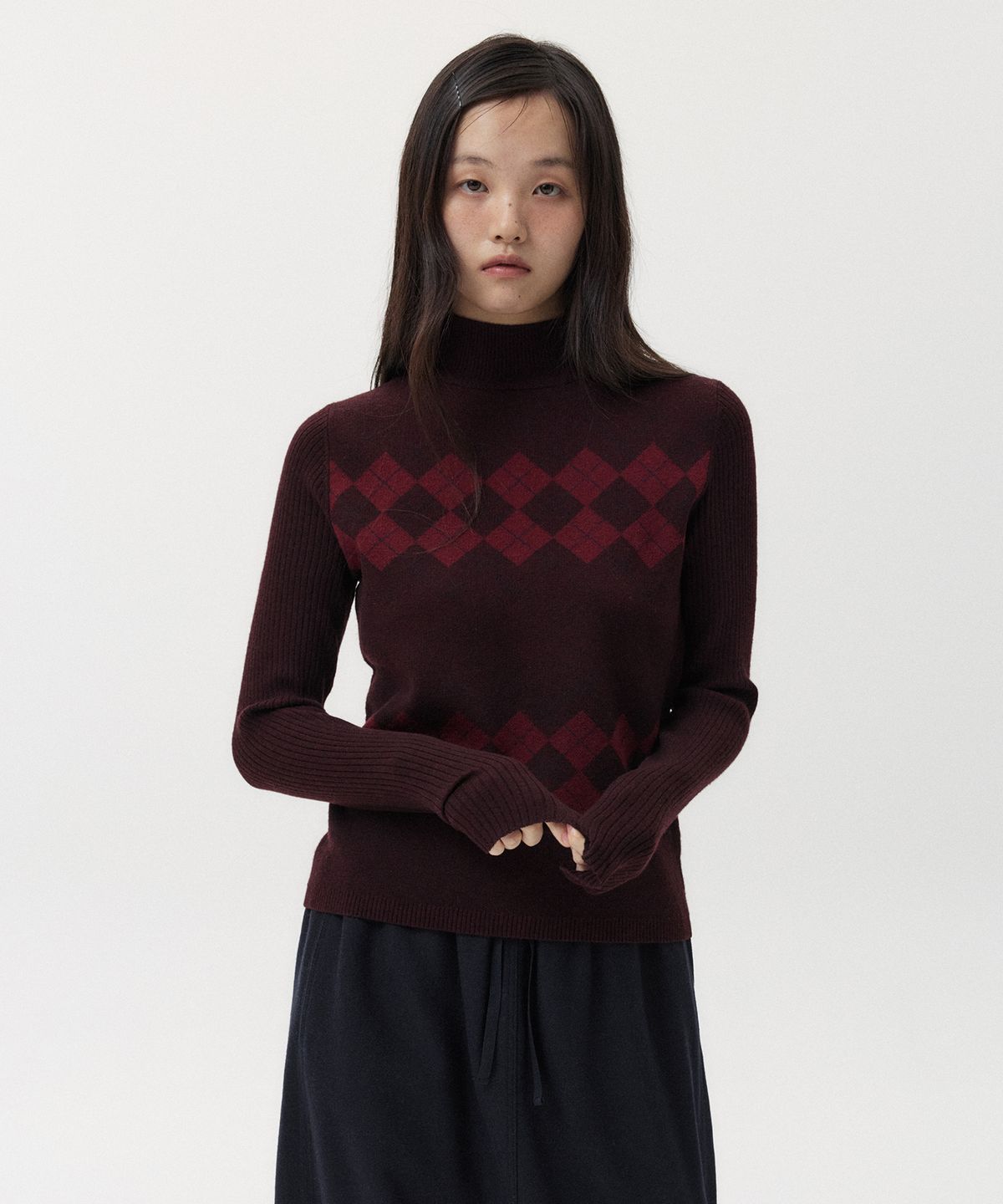 오헤시오(OHESHIO) ARGYLE HALF NECK RIBBED KNIT, BURGUNDY