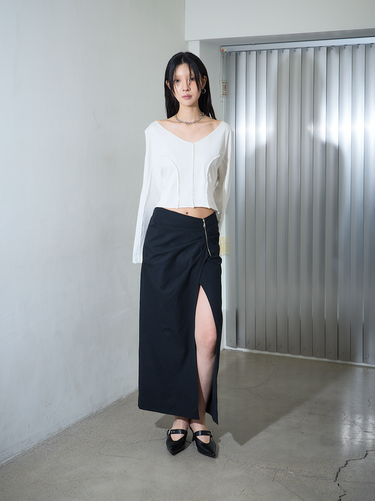 녹타브(NOCTAVE) 돌먼슬리브 탑 화이트