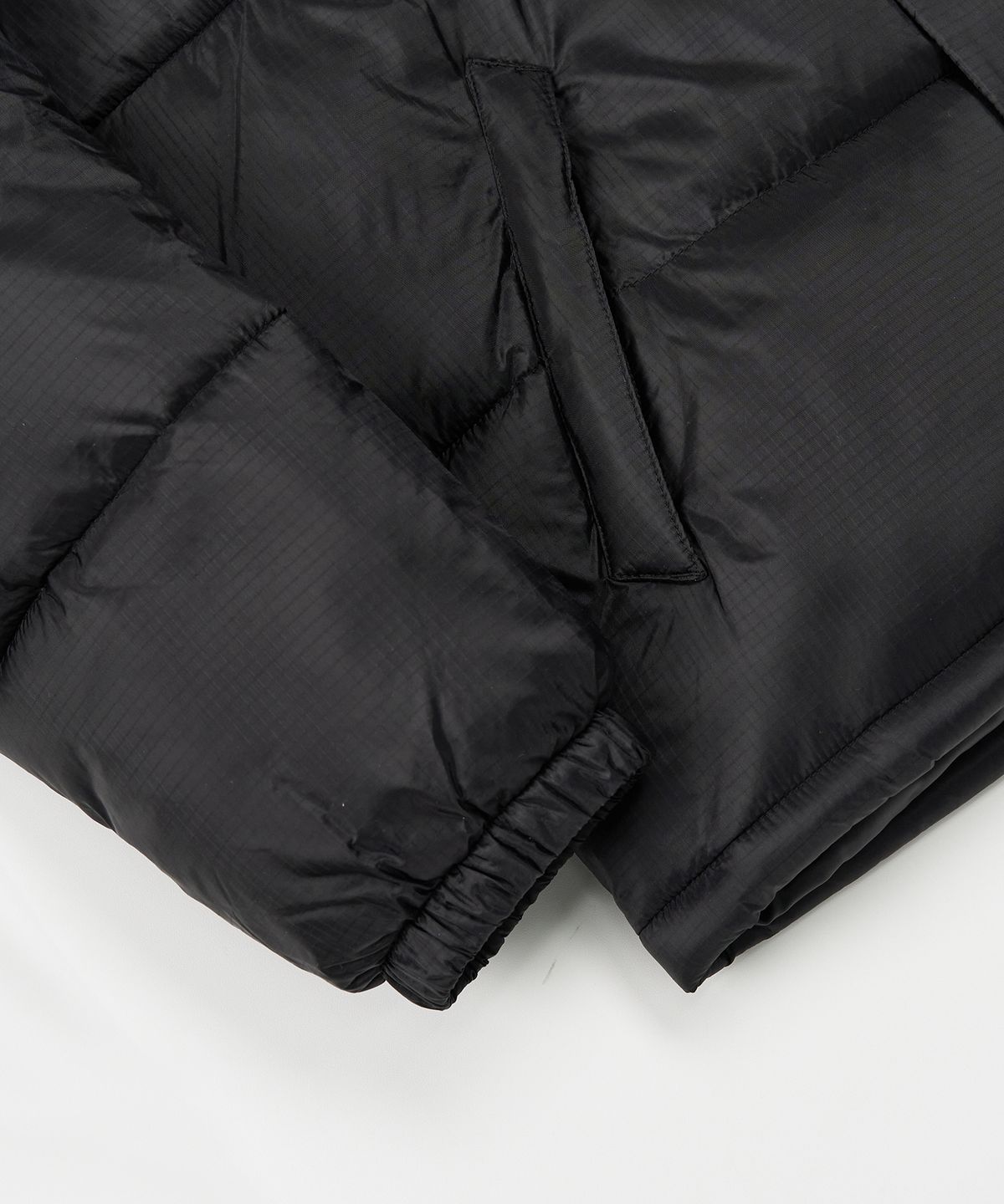토피(TOFFEE) 디태처블 후드 패딩 점퍼 (BLACK)