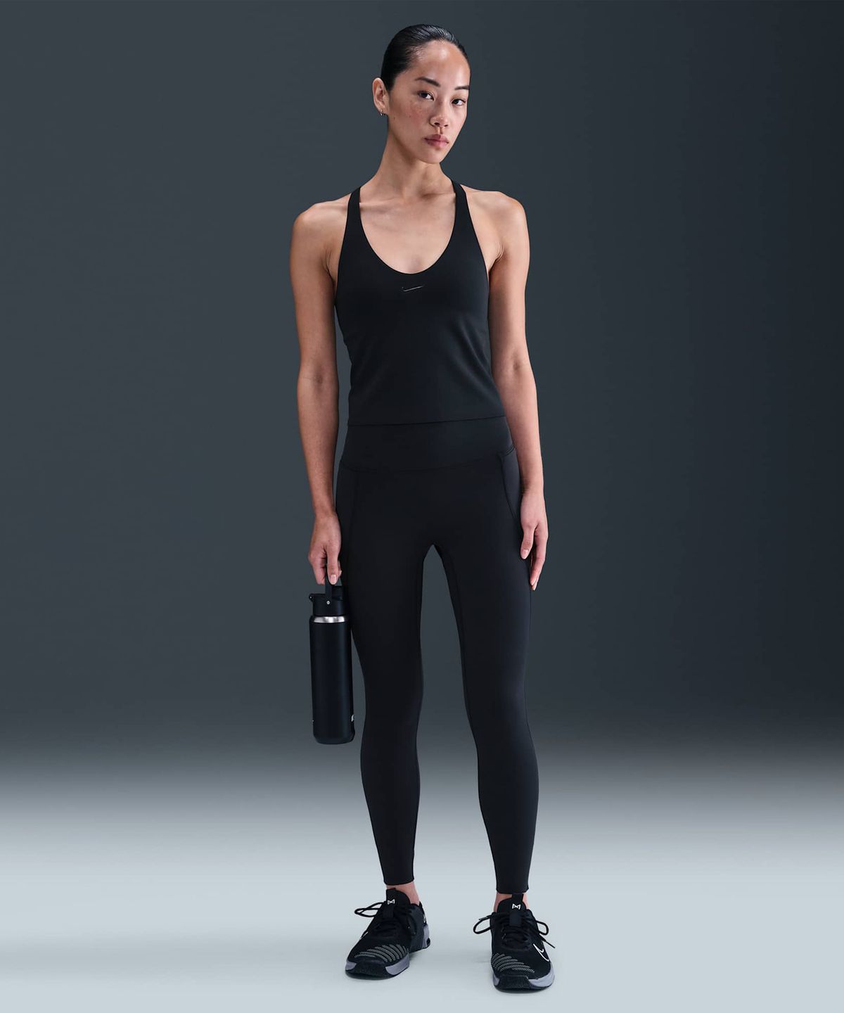 나이키(NIKE) 유니버사 미디엄 서포트 패드 스포츠 브라 탱크 W - 블랙:앤트러사이트:다크 스모크 그레이 / IF0951-010