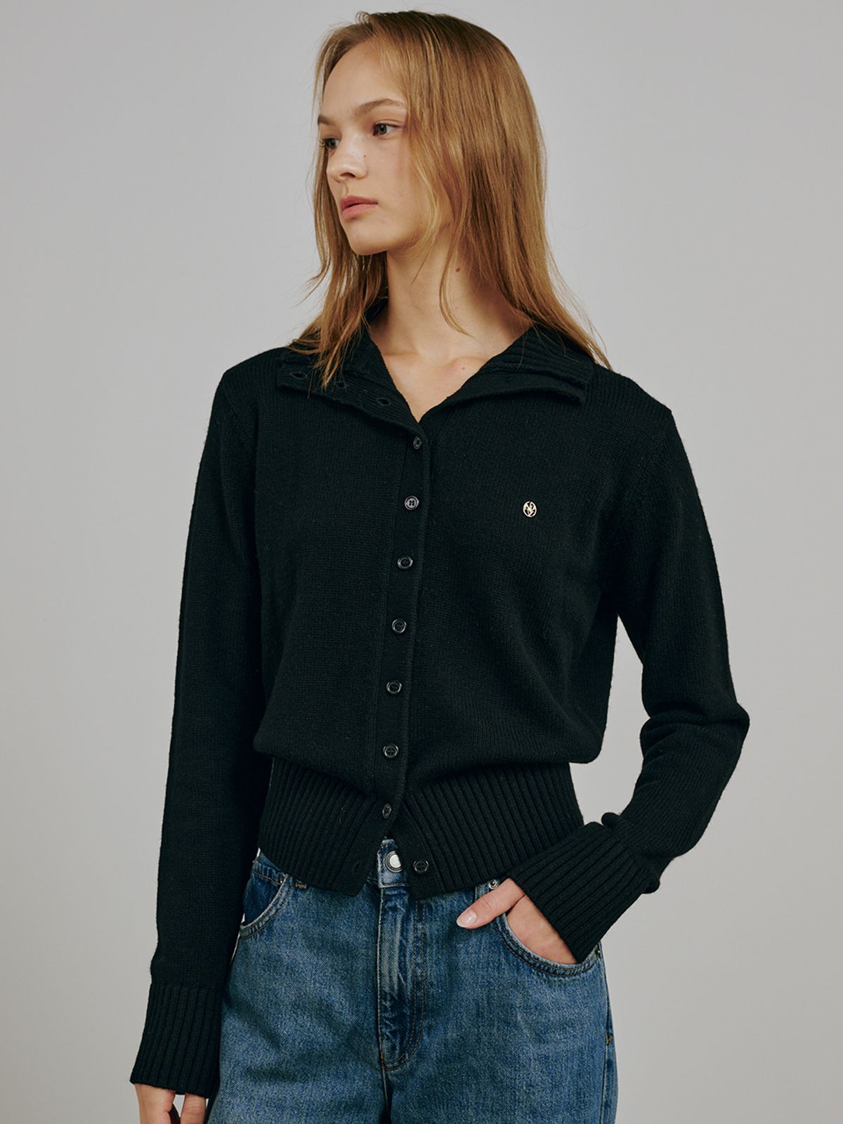 누브(NOUVE) 터틀넥 울 가디건 - 블랙 / Tultleneck Wool Cardigan - Black