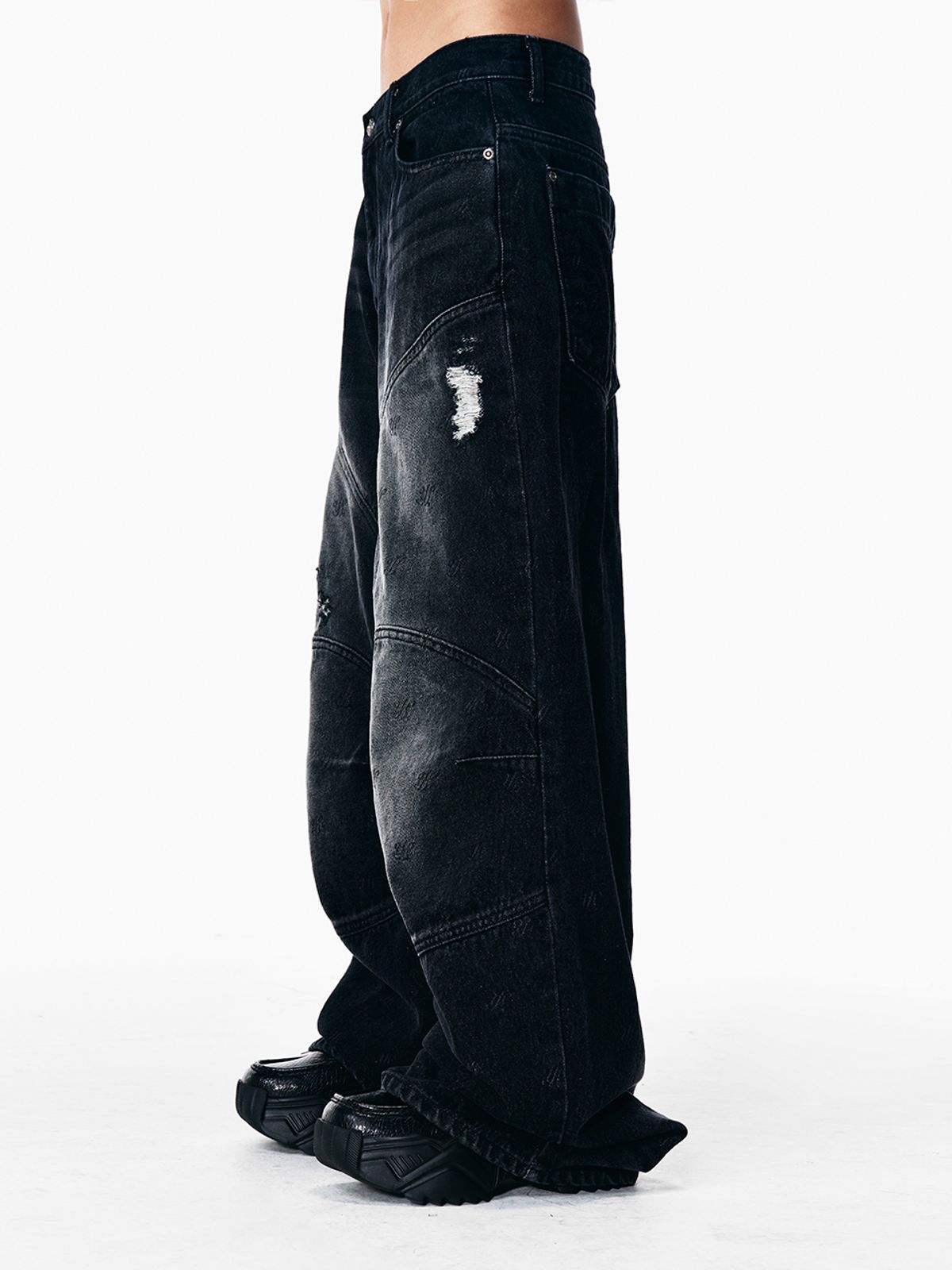 와이이이엘(YEEL) LOGO PRINT PANELED PANTS BLACK