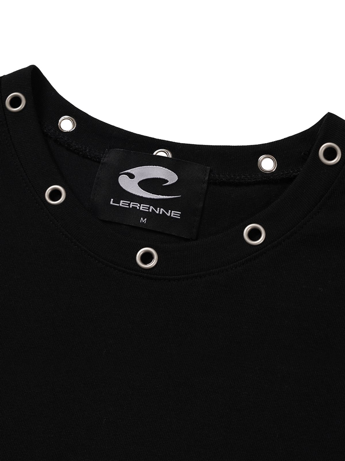 르렌느(LERENNE) Eyelet Slim Fit T-Shirt - Black