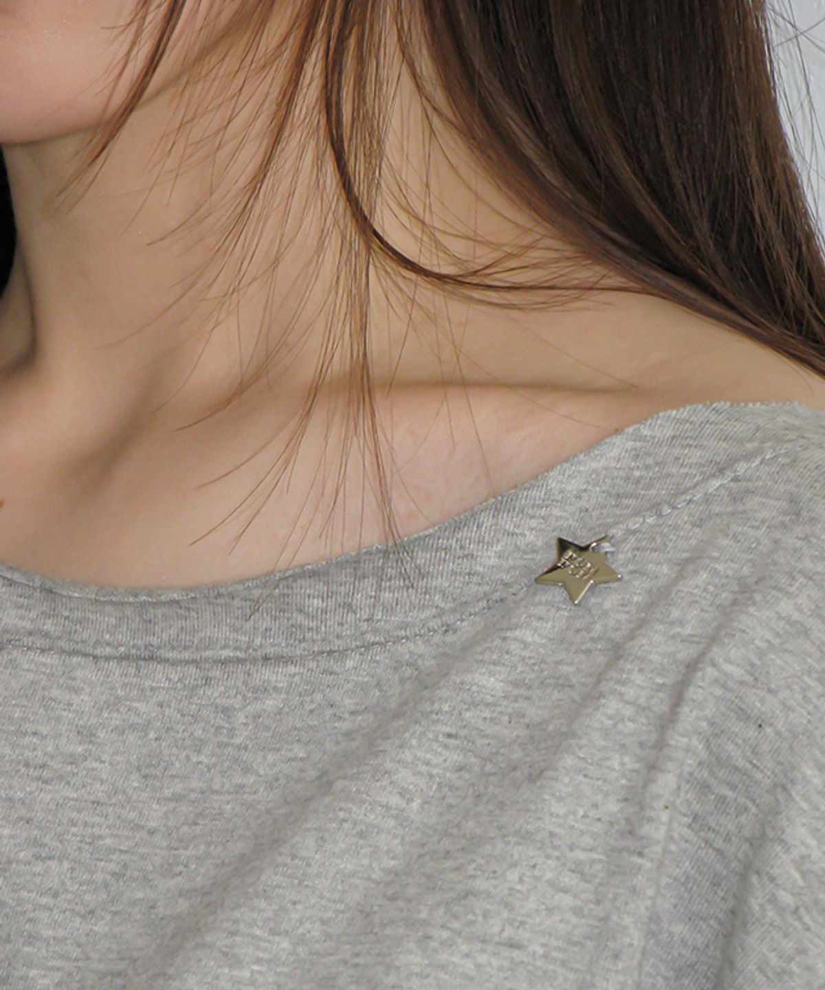 론론(RONRON) TYPE CAT OFF SHOULDER LONG SLEEVE GREY