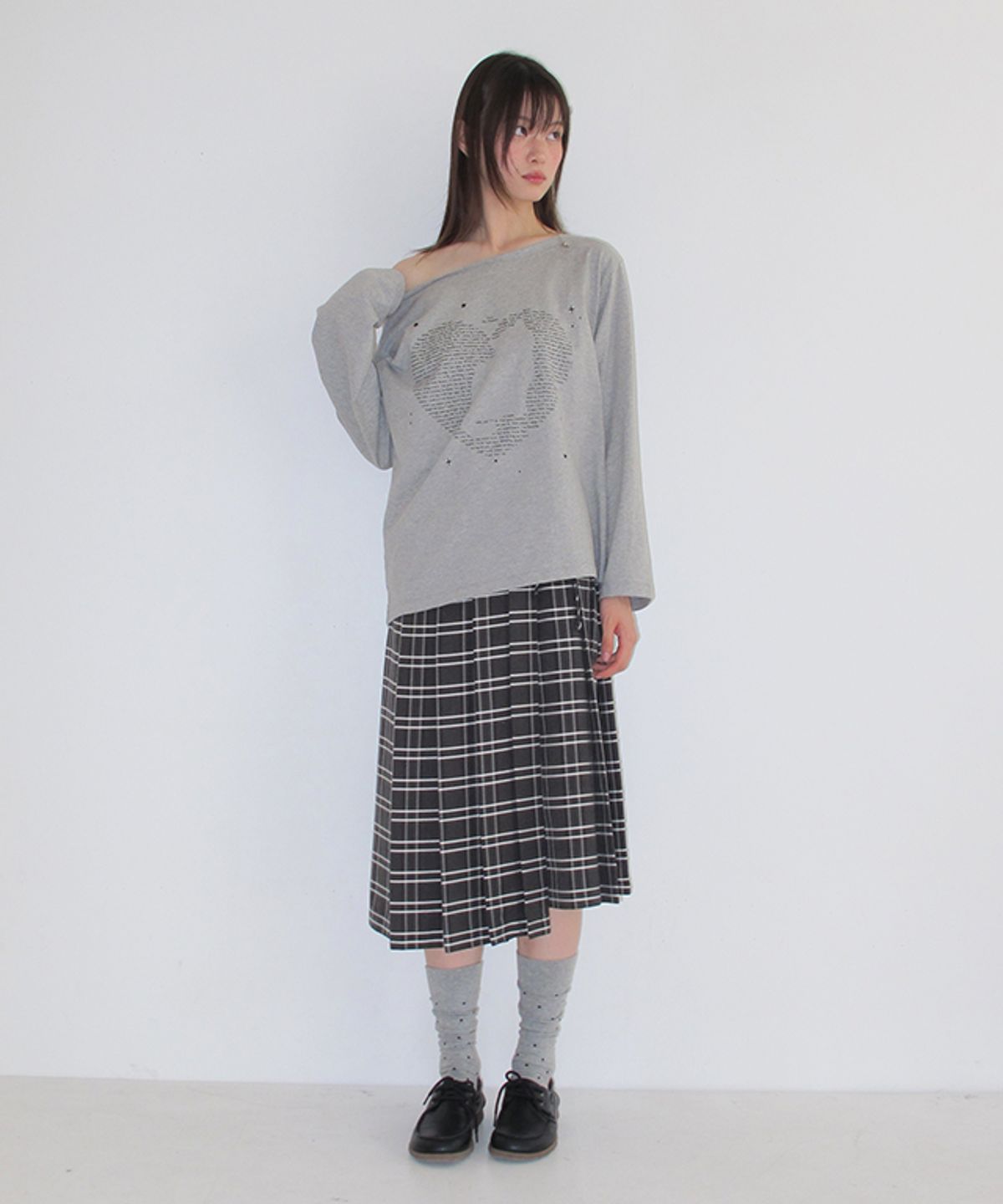 론론(RONRON) TYPE CAT OFF SHOULDER LONG SLEEVE GREY