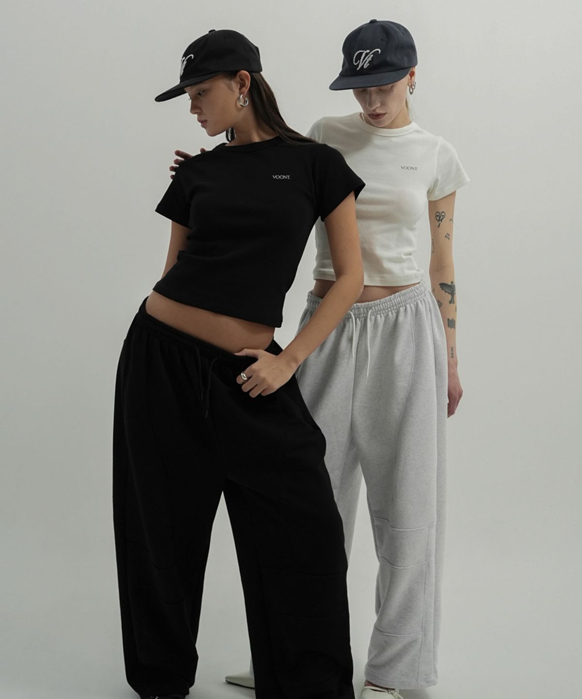 분트(VOONT) VT Logo Tee (BLACK)