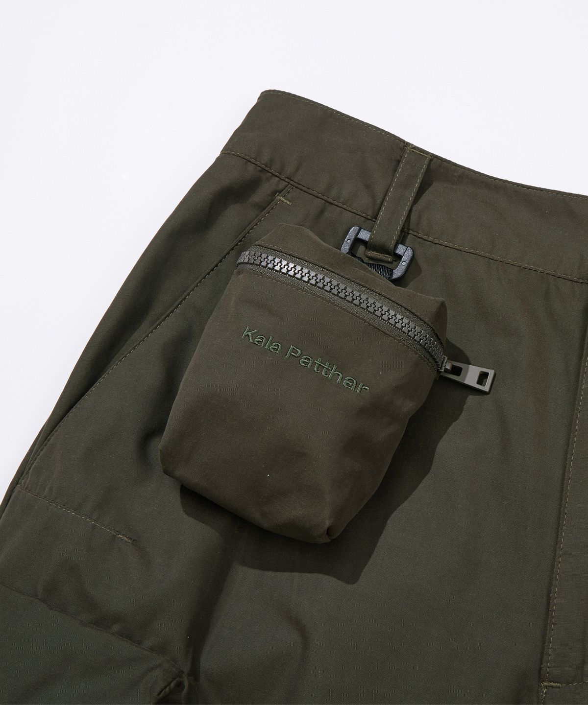 칼라파타르(KALAPATTHAR) MINI BAG DOUBLE POCKET WIDE PANTS - KHAKI
