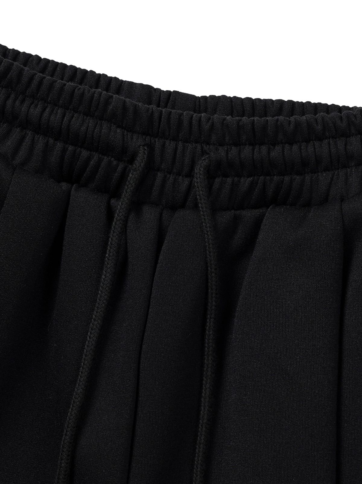 르렌느(LERENNE) Solid Pocket Cargo Bermuda Pants - Black