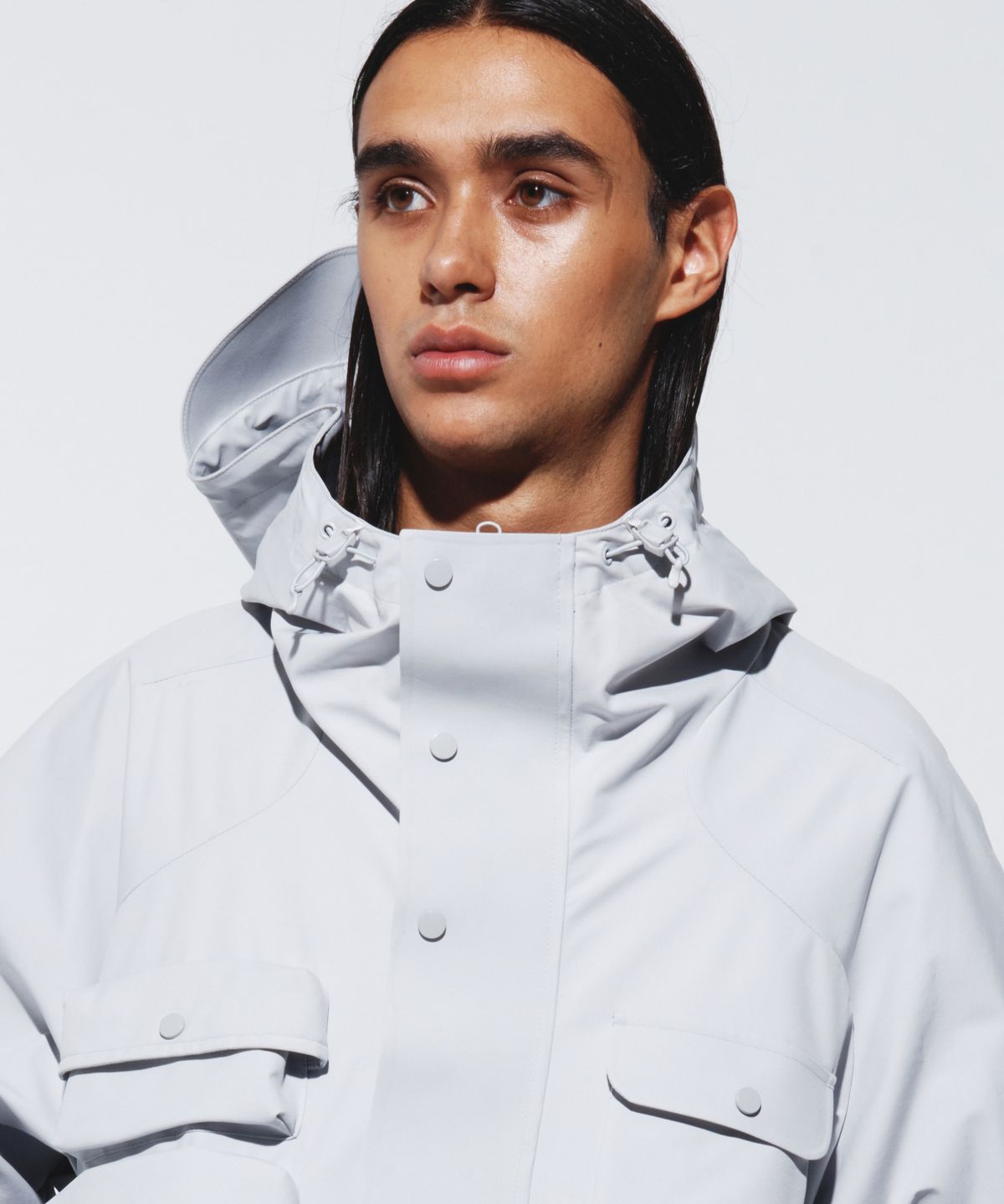 칼라파타르(KALAPATTHAR) OUTPOCKET RAGLAN LONG WINDBREAKER - LIGHT GRAY
