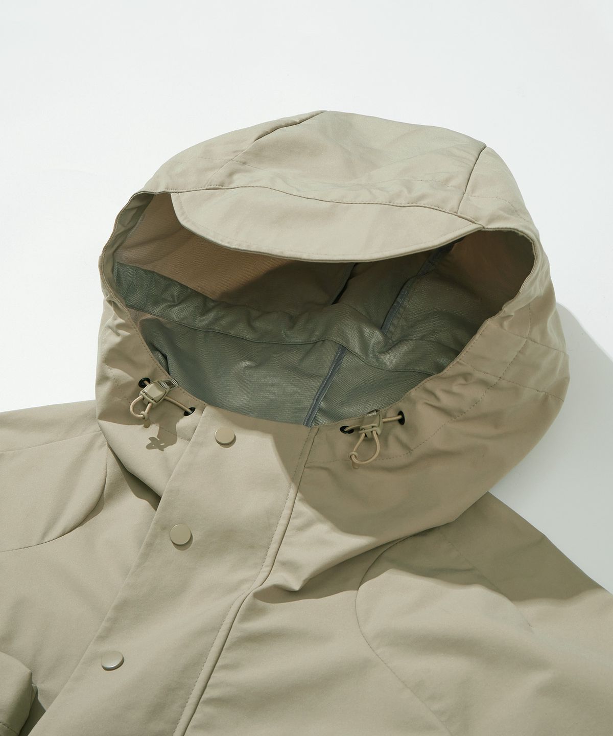 칼라파타르(KALAPATTHAR) OUTPOCKET RAGLAN SHORTS WINDBREAKER - BEIGE