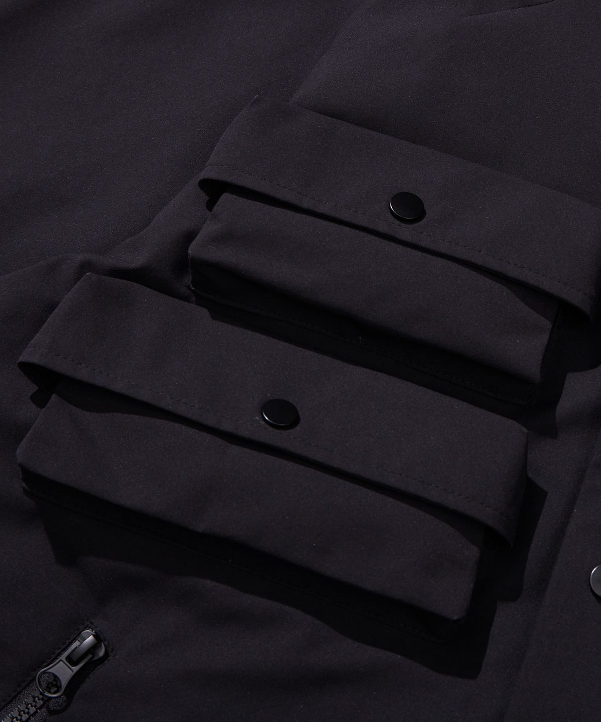 칼라파타르(KALAPATTHAR) OUTPOCKET RAGLAN SHORTS WINDBREAKER - BLACK