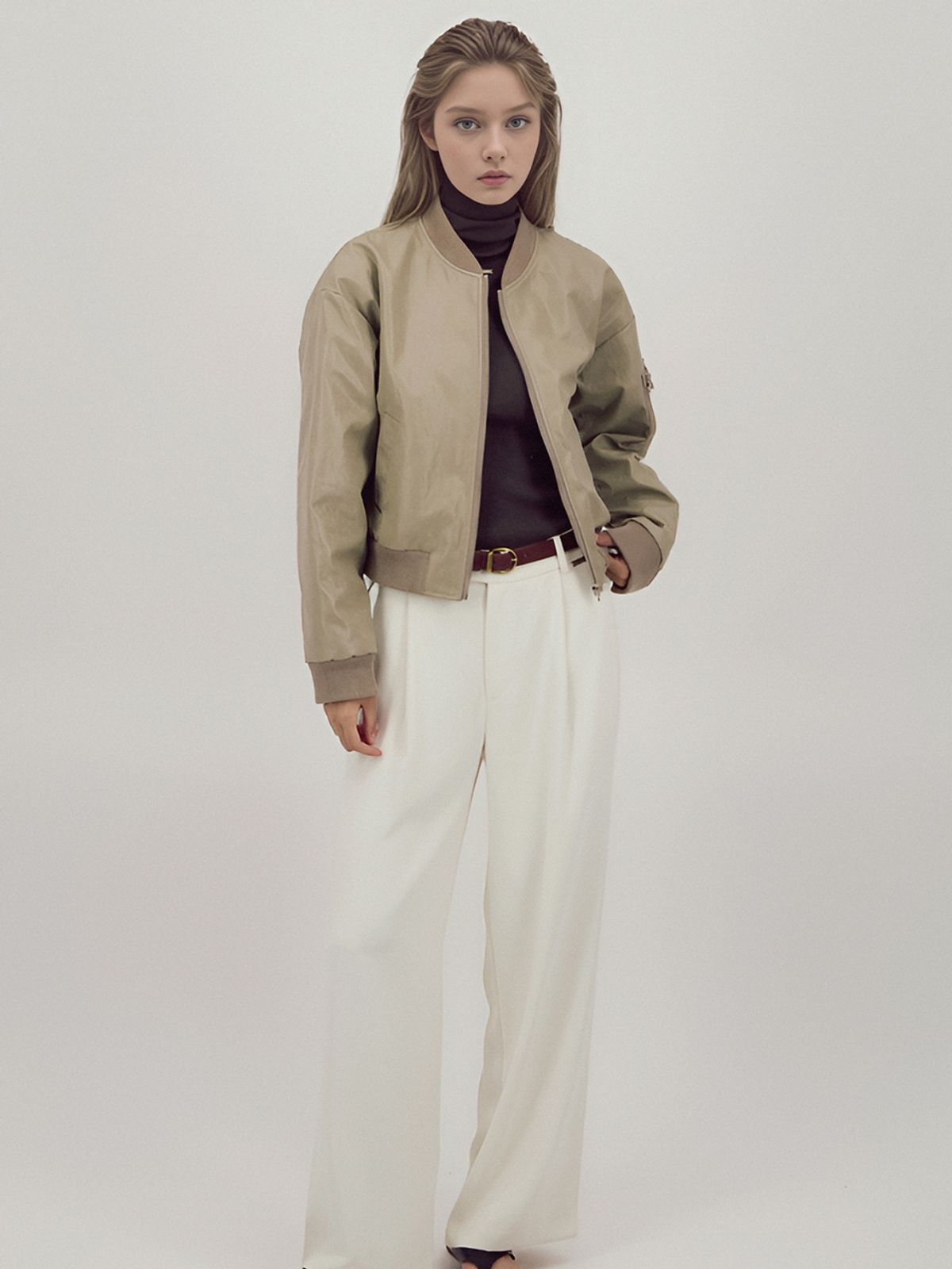 아쿠드(ACUD) Glossy Bomber Jacket _Beige