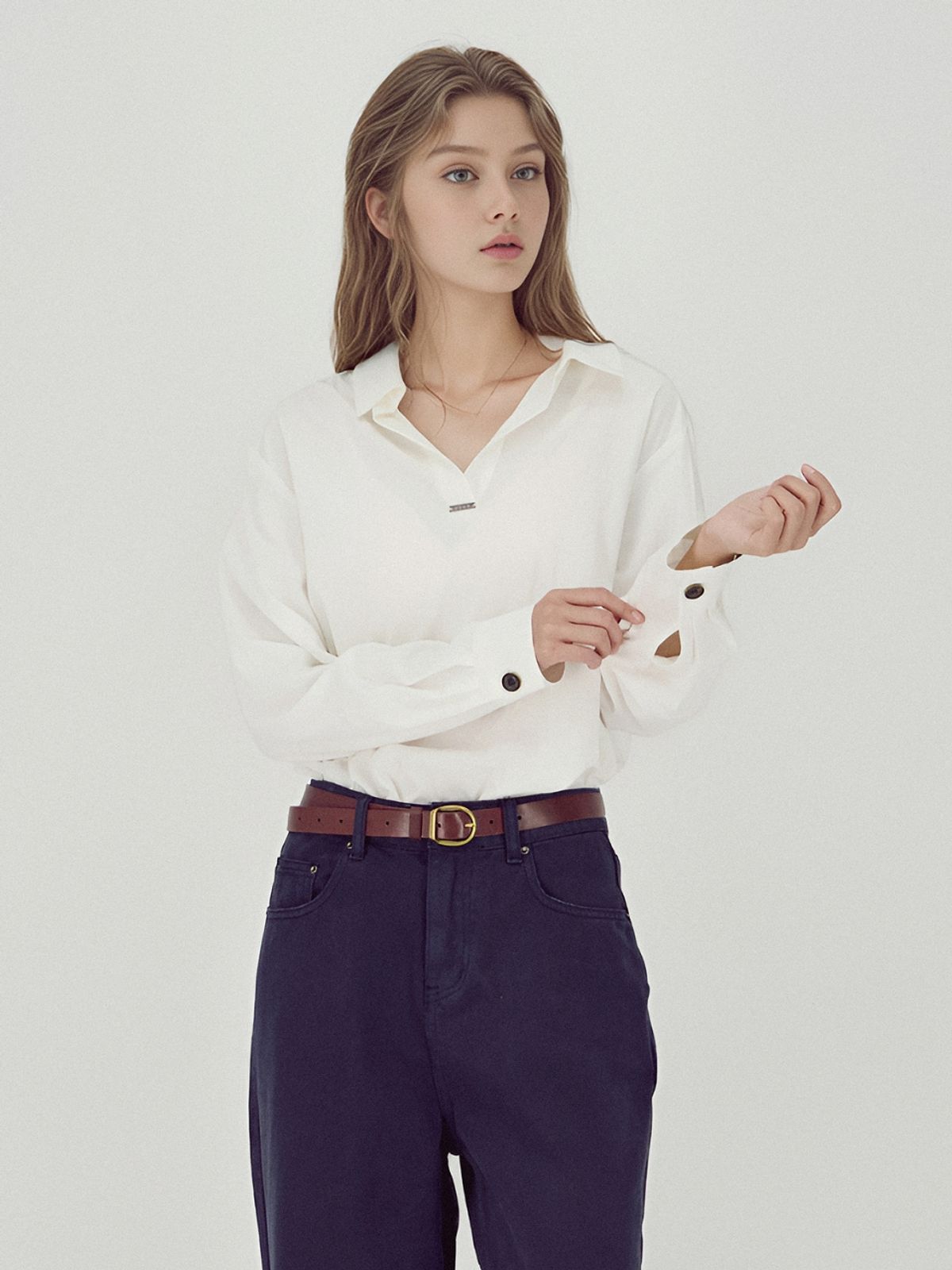 아쿠드(ACUD) Glossy Shirt Blouse _Ivory