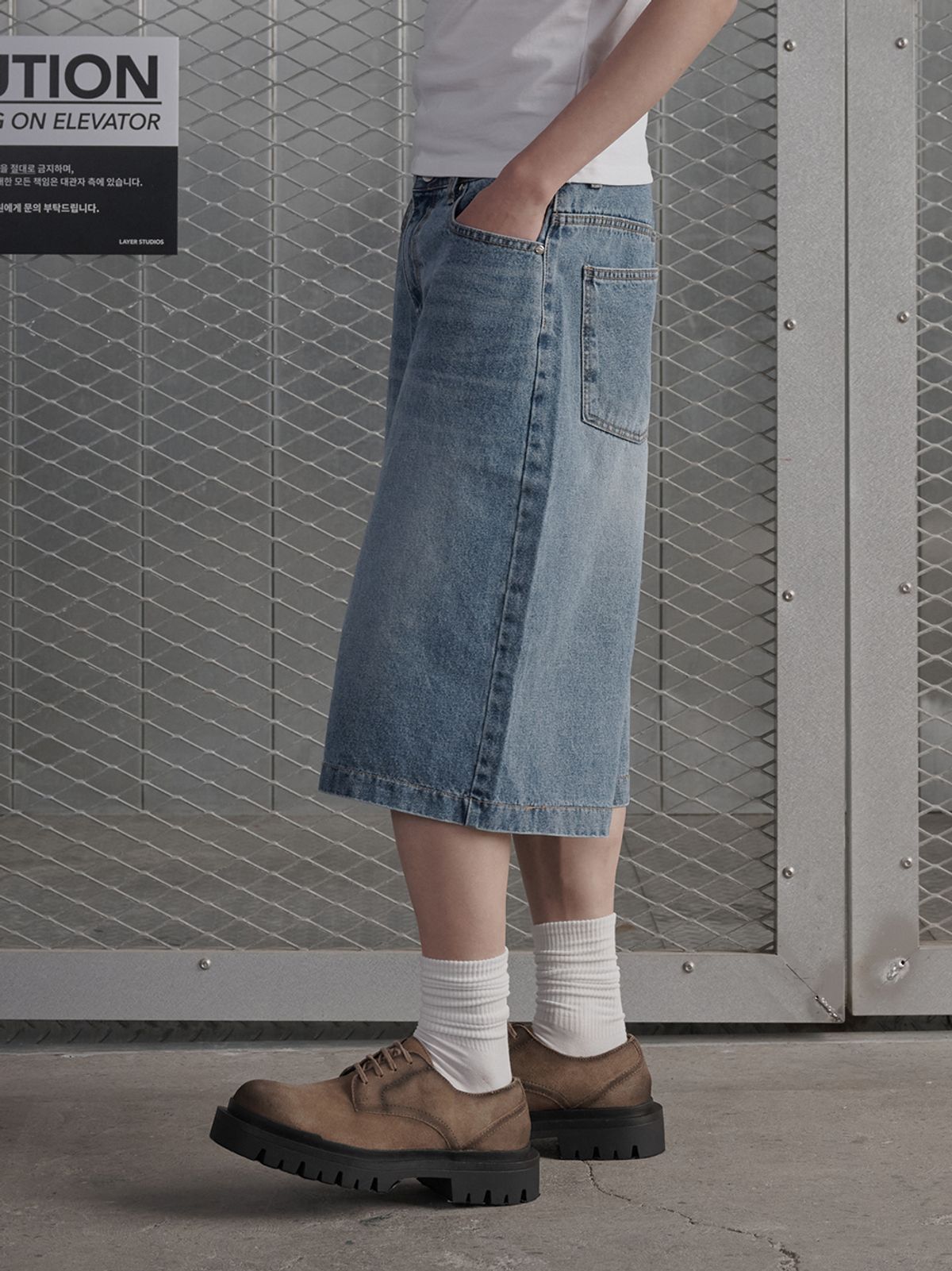 르렌느(LERENNE) Denim Bermuda Pants - Light Blue