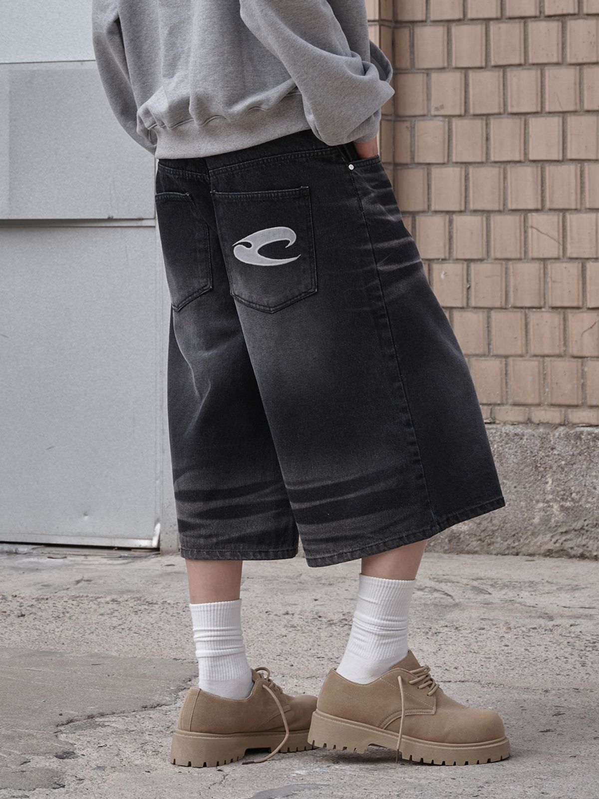르렌느(LERENNE) Denim Bermuda Pants - Black