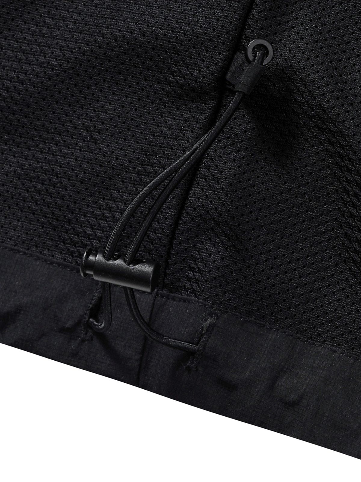 르렌느(LERENNE) Gorpcore Hoodie Zip Up Vest - Black