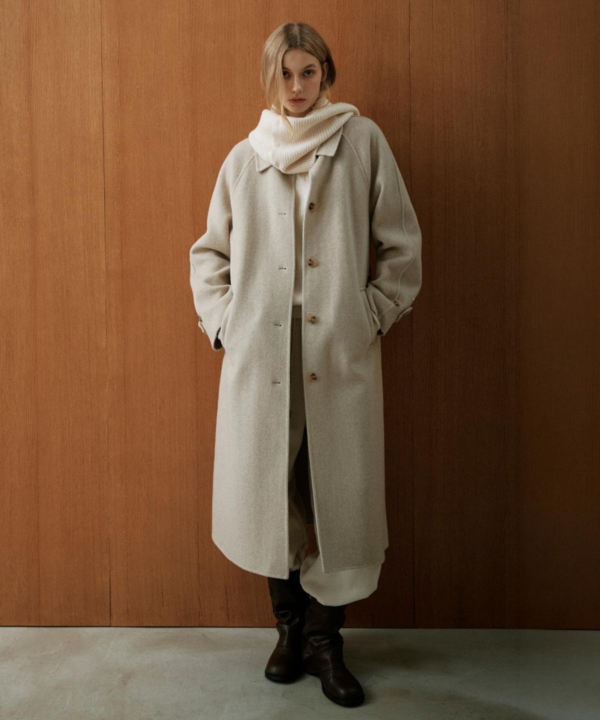 미쏘(MIXXO) 핸드메이드 롱코트_MIWJHGV1PB
