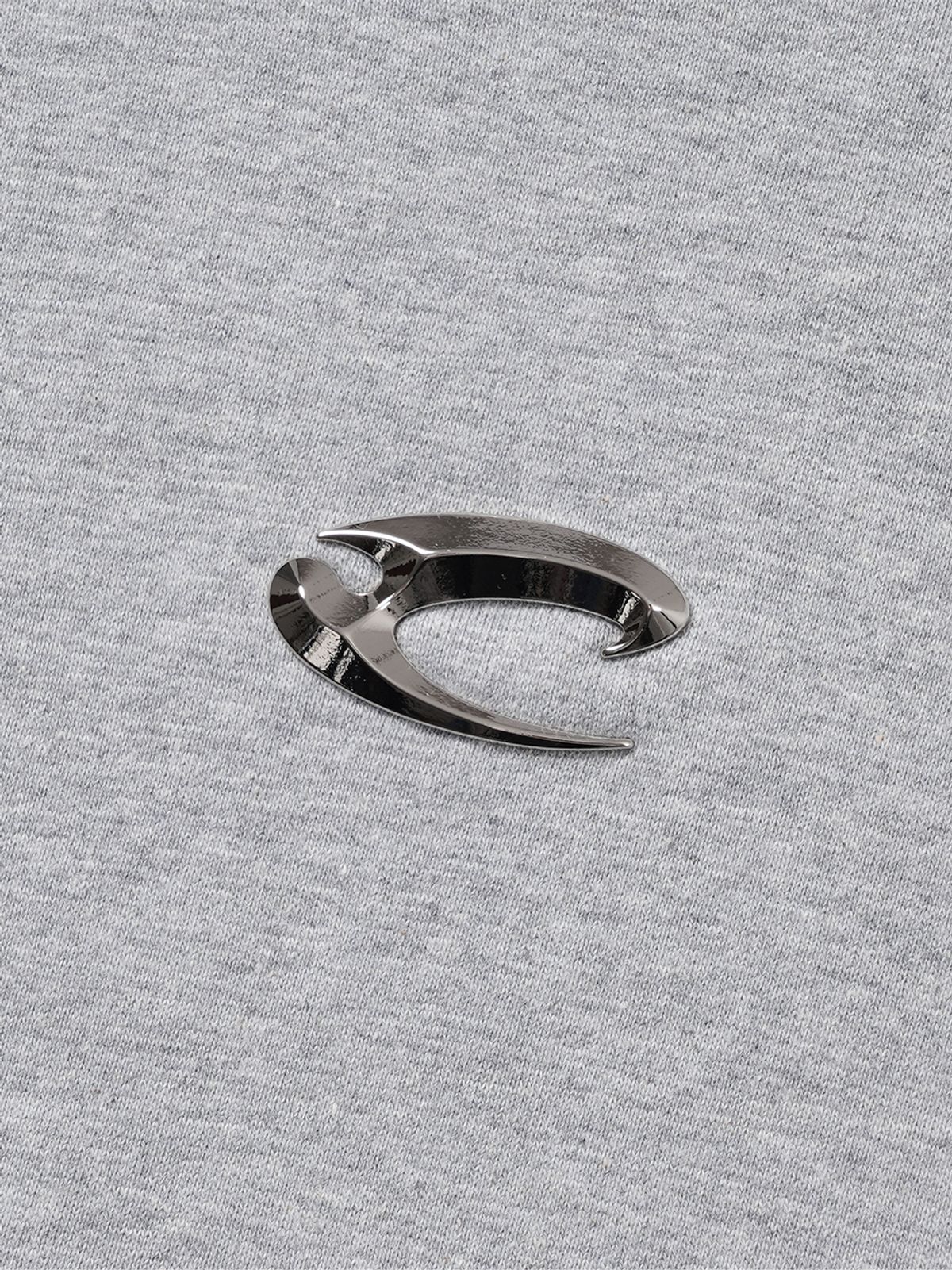 르렌느(LERENNE) Metal Logo Hoodie - Grey