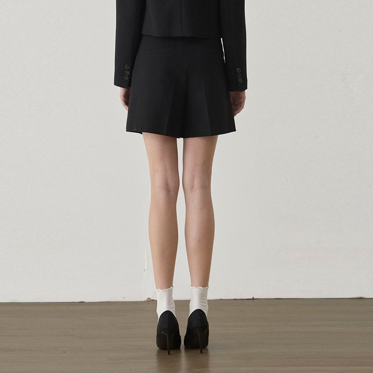 씨커슨(CKUSUN) WOOL BLEND SHORTS - BLACK