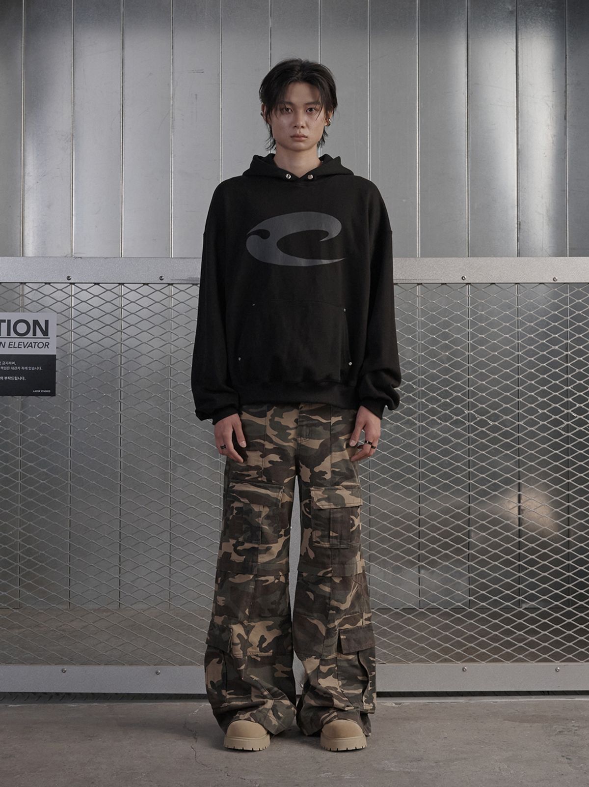 르렌느(LERENNE) Logo Printing Hoodie - Black