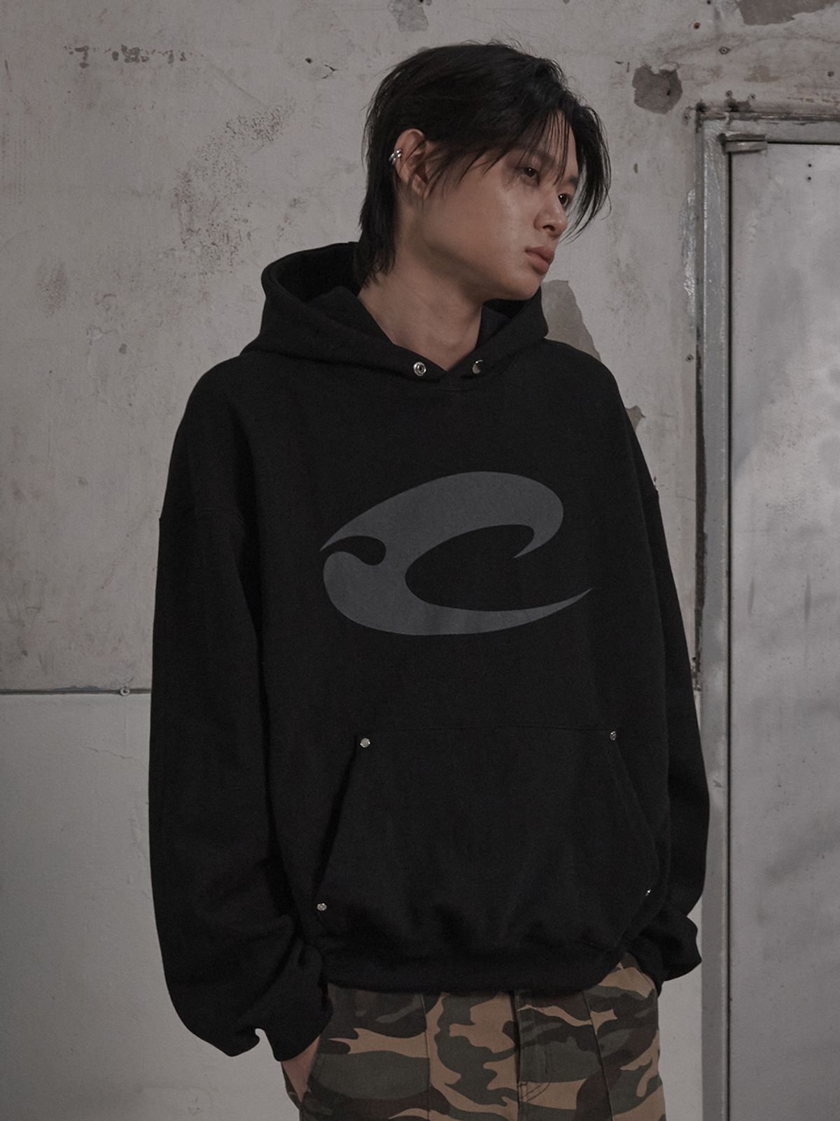 르렌느(LERENNE) Logo Printing Hoodie - Black