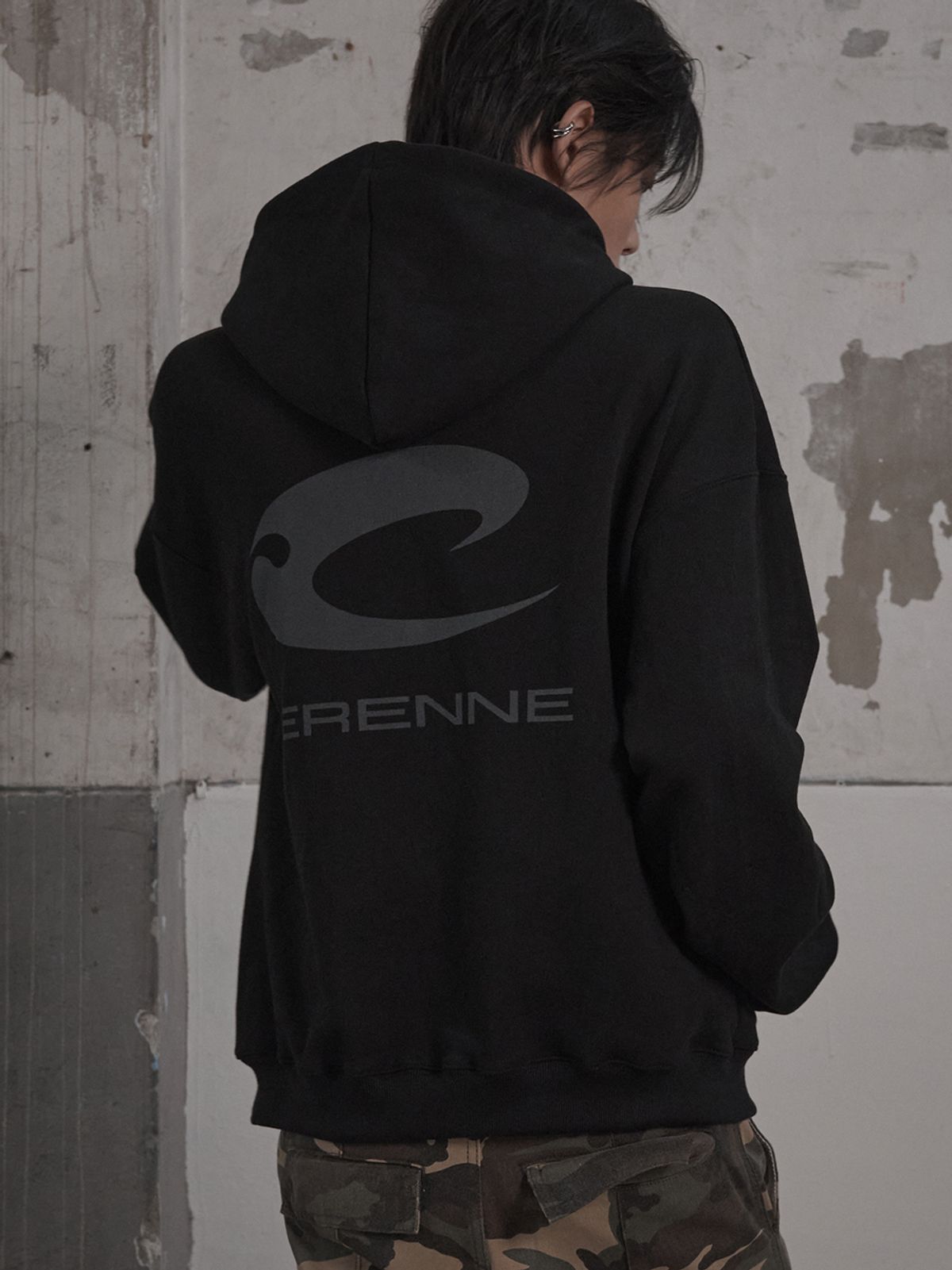 르렌느(LERENNE) Logo Printing Hoodie - Black